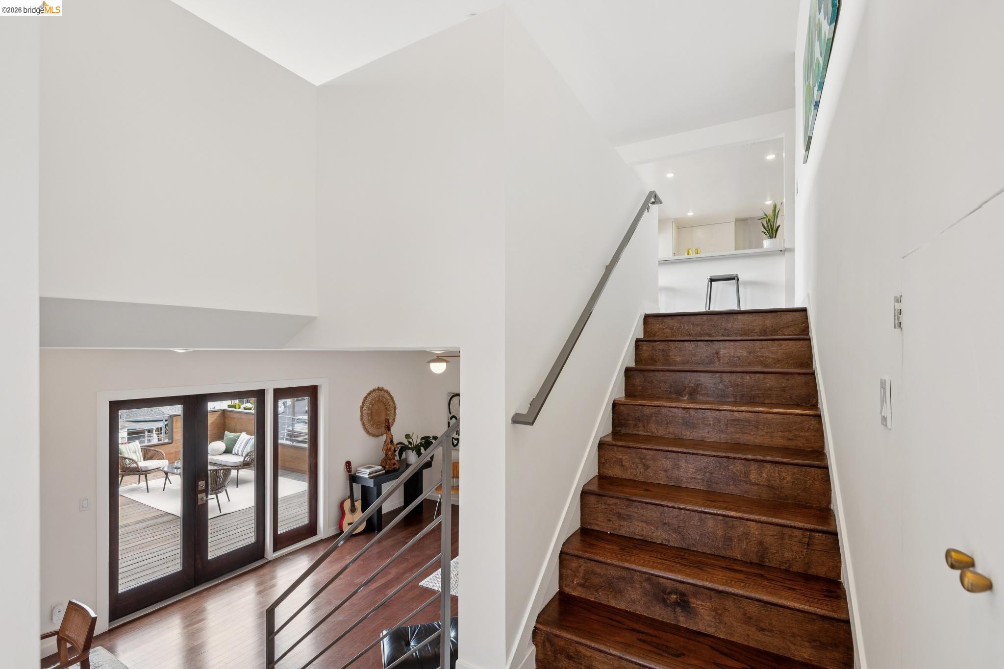 855 Washington