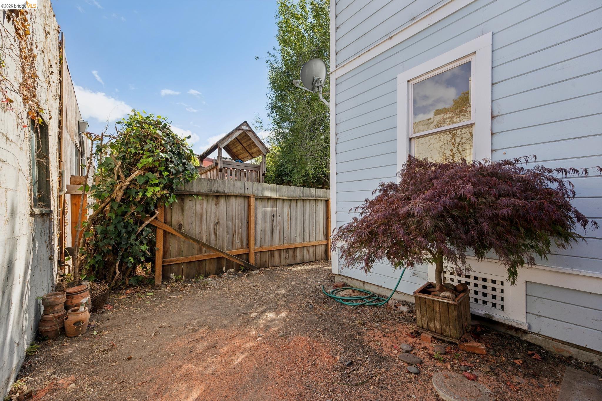 1711-A, Milvia St