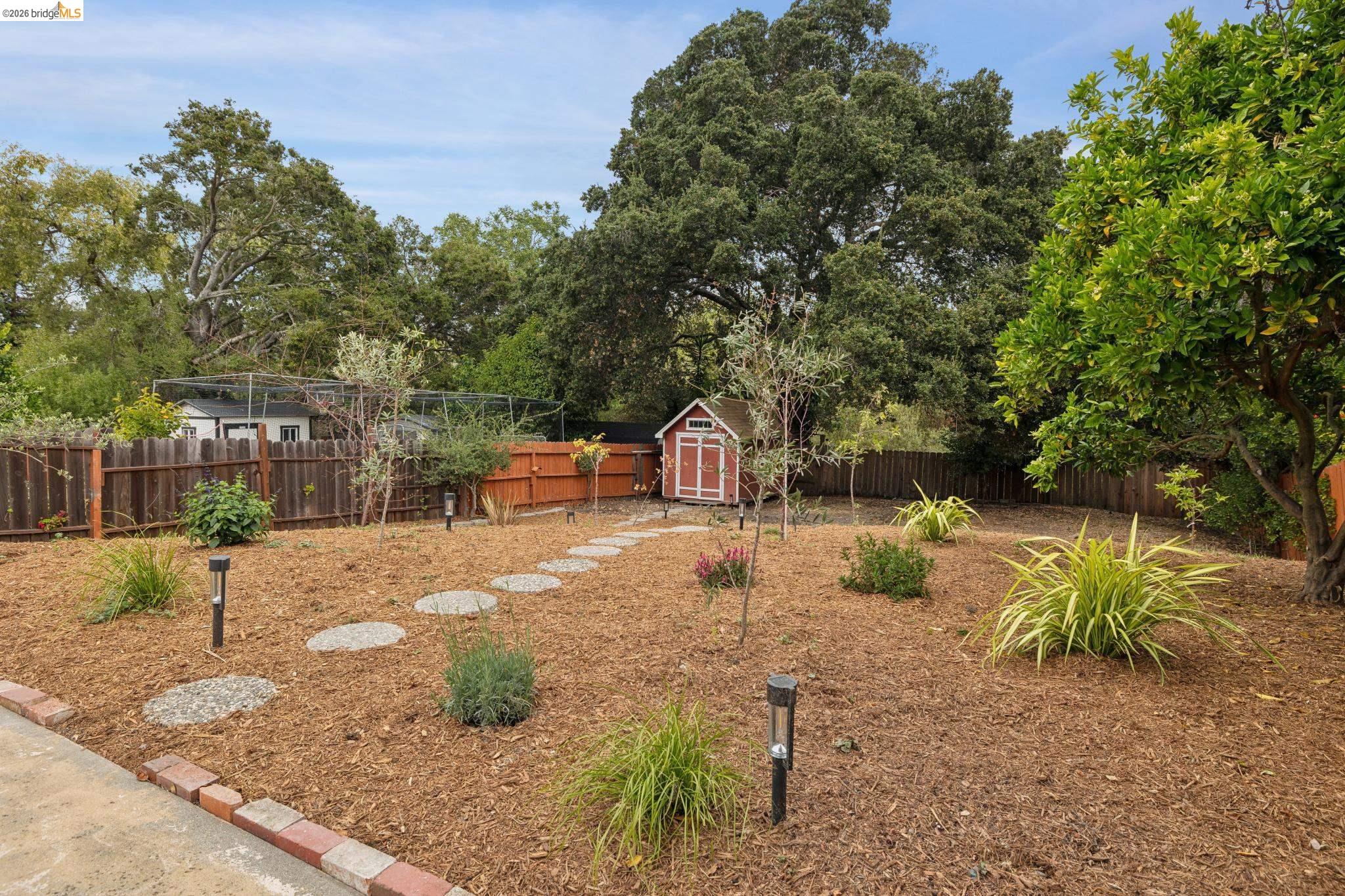 3323 Pinole Valley Rd
