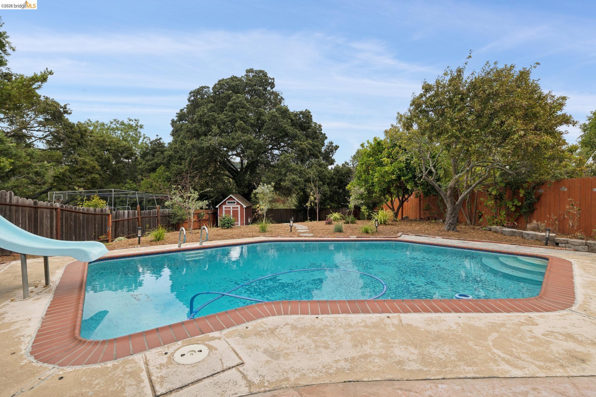 3323 Pinole Valley Rd