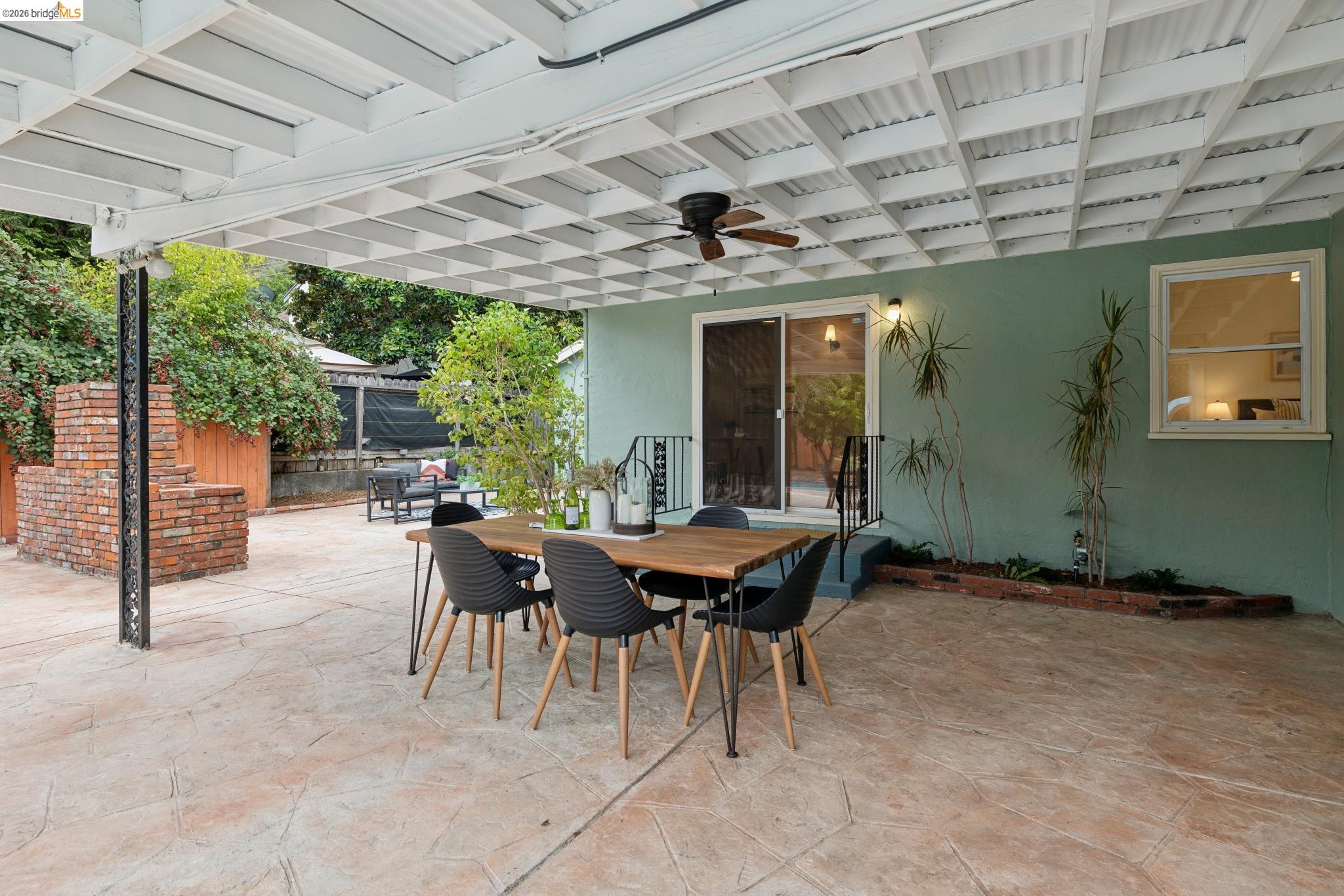 3323 Pinole Valley Rd