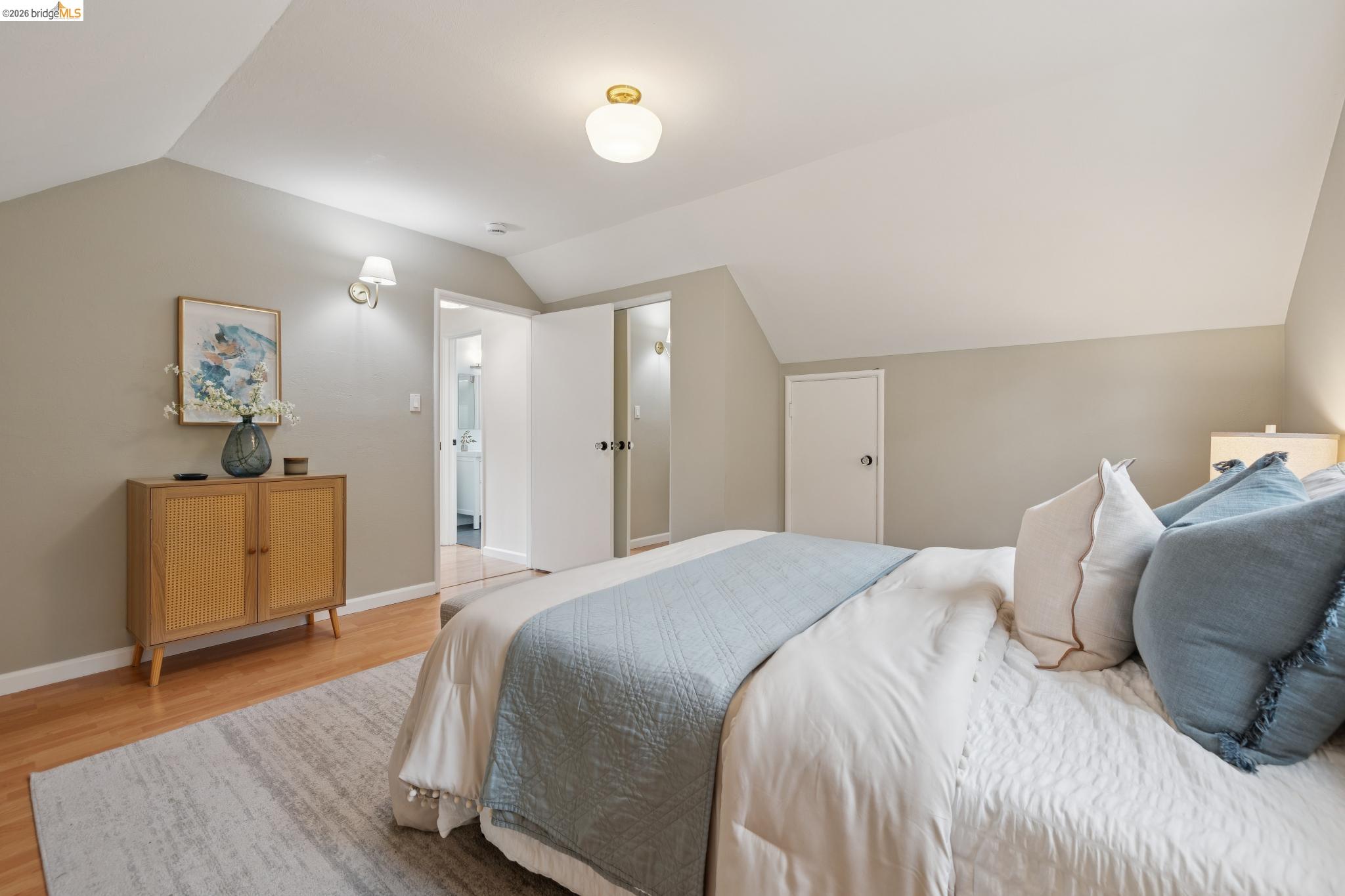 3323 Pinole Valley Rd