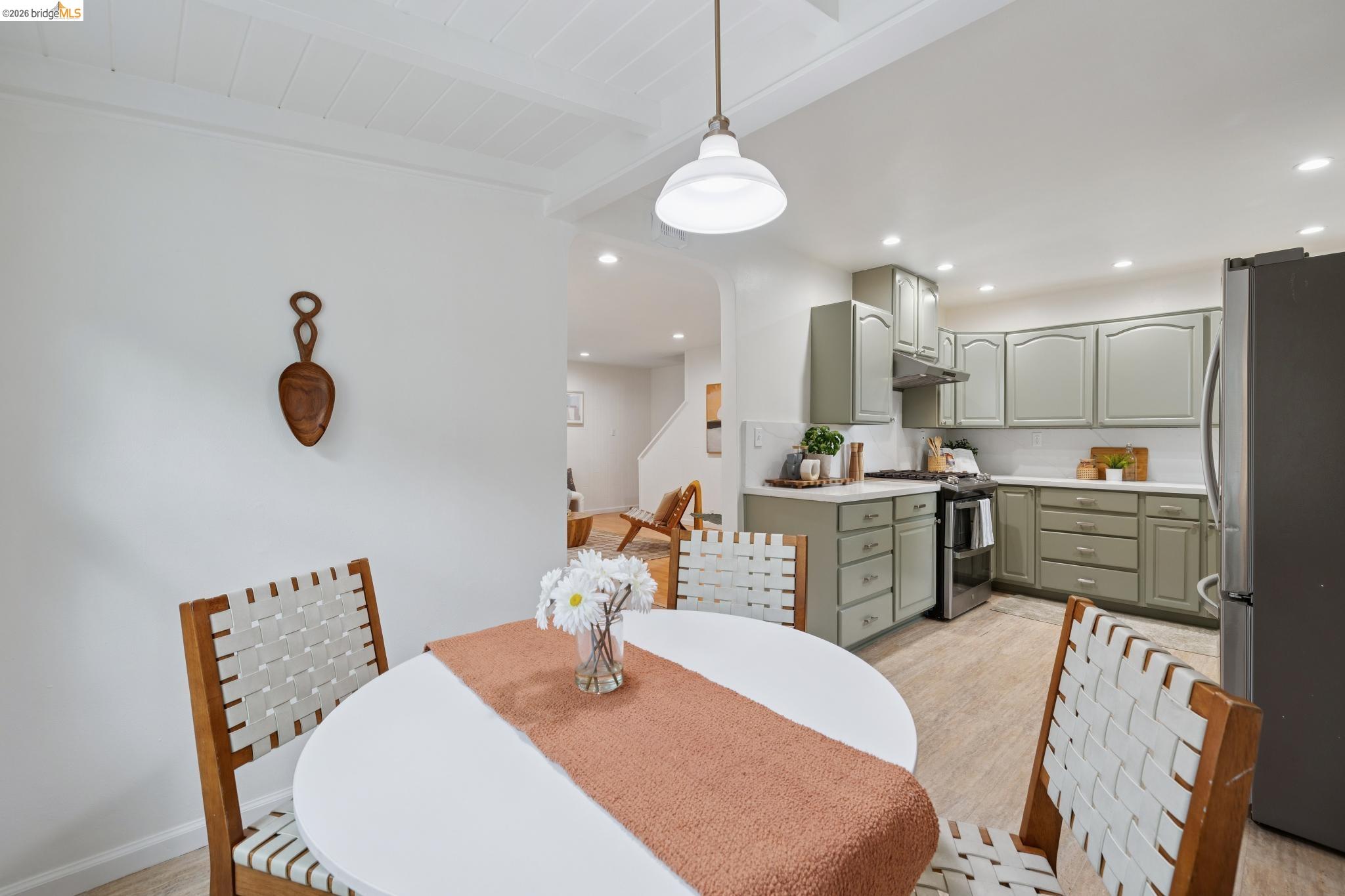 3323 Pinole Valley Rd