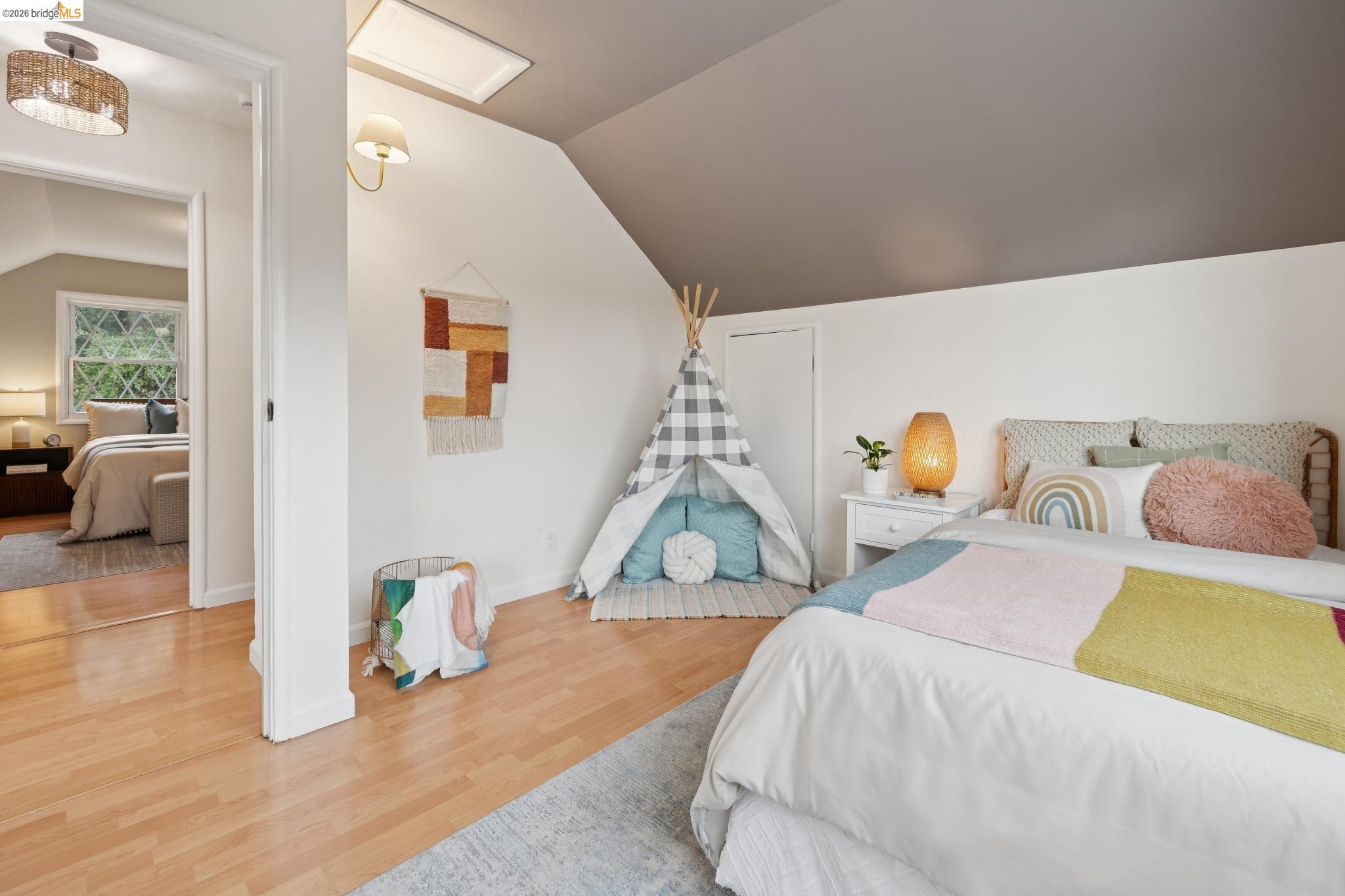 3323 Pinole Valley Rd