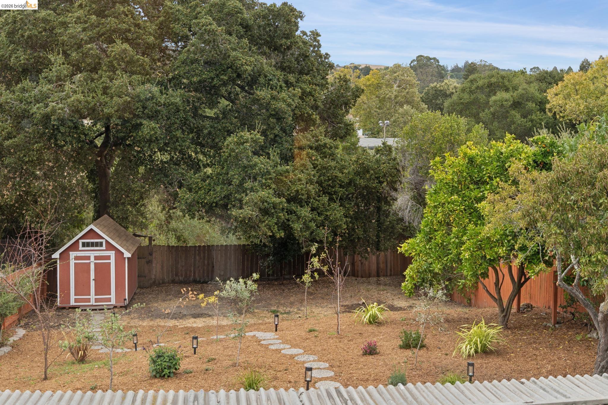 3323 Pinole Valley Rd