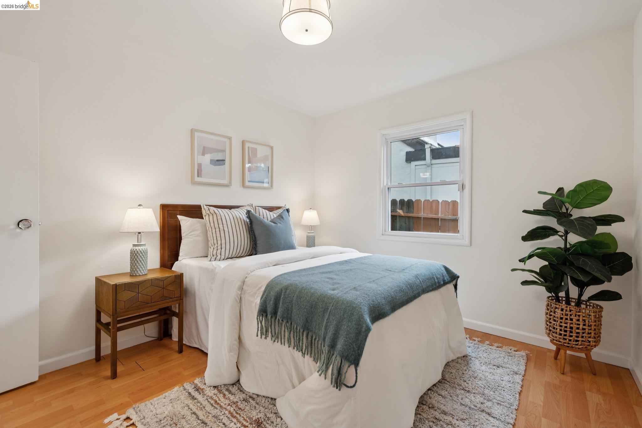 3323 Pinole Valley Rd
