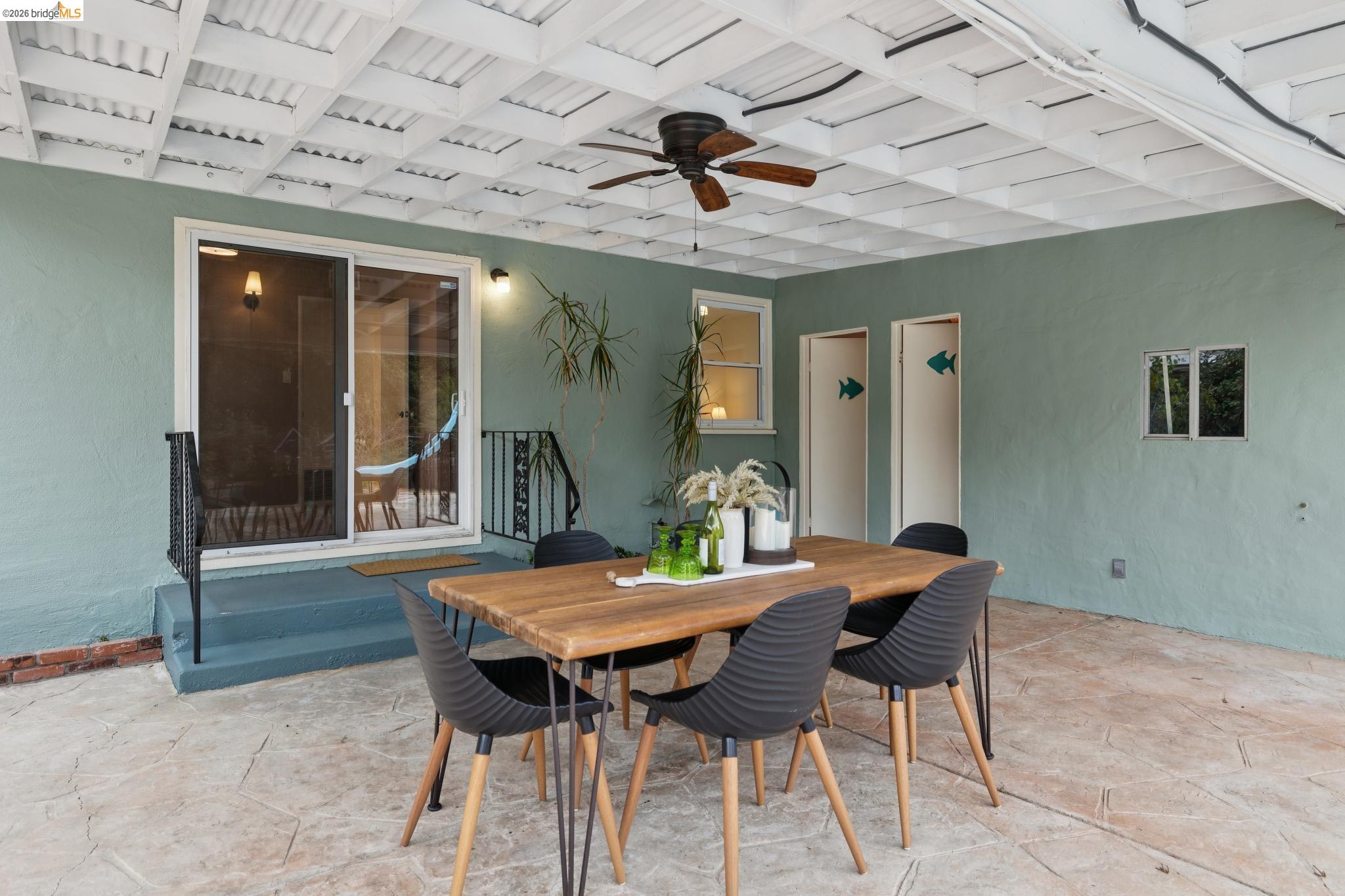 3323 Pinole Valley Rd