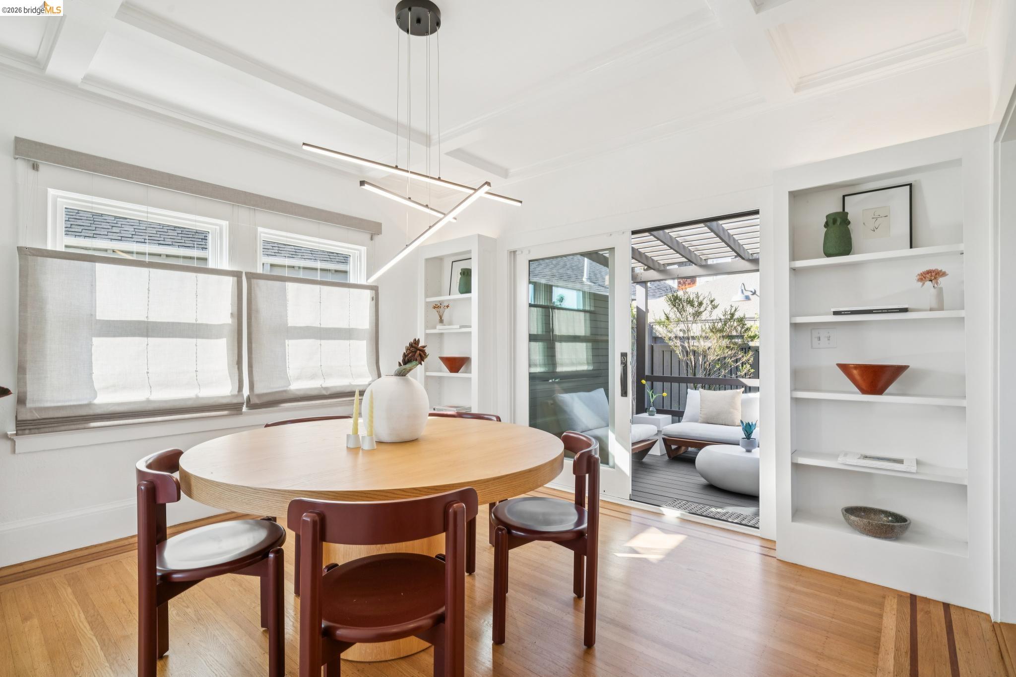 342 Elwood Ave