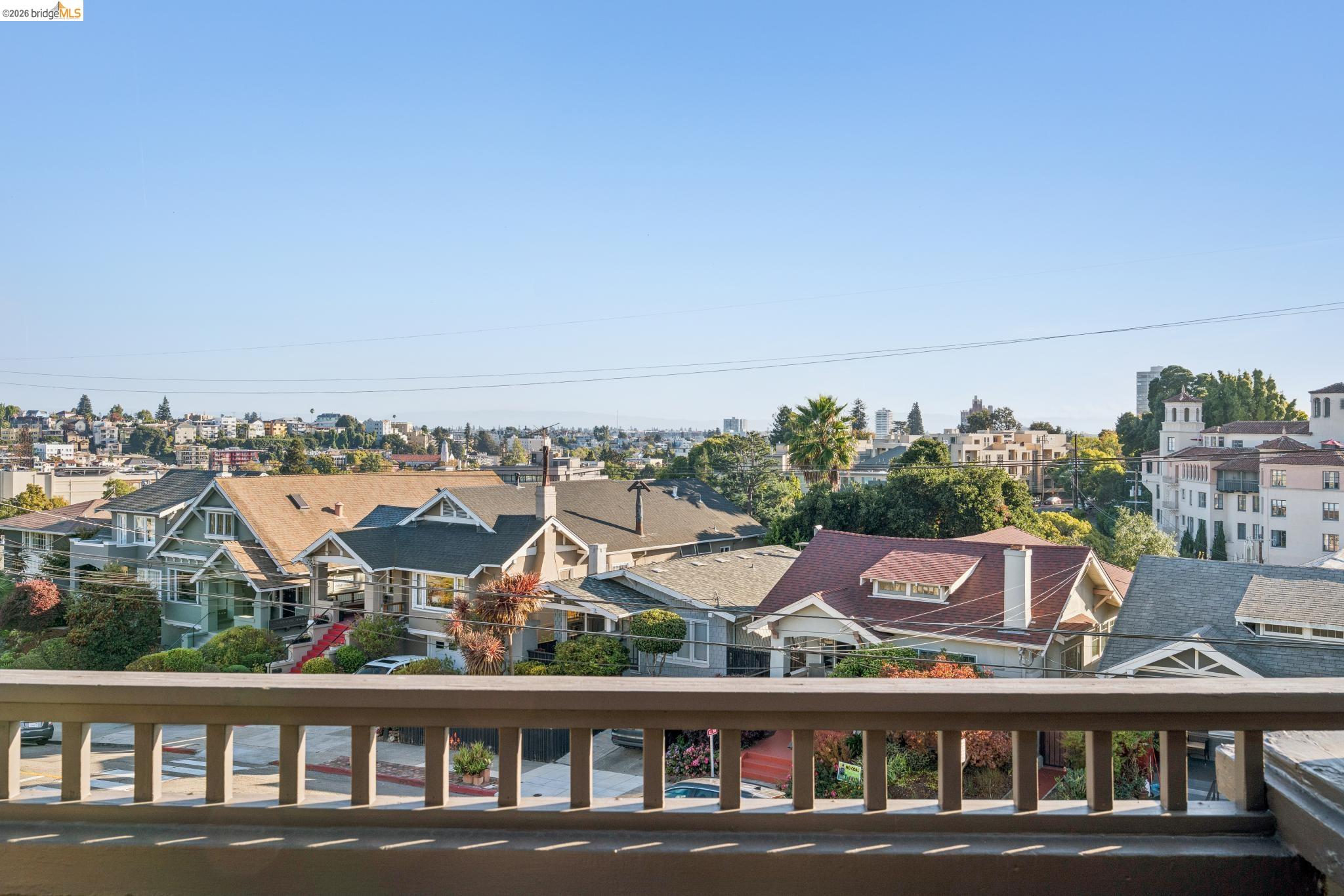 342 Elwood Ave