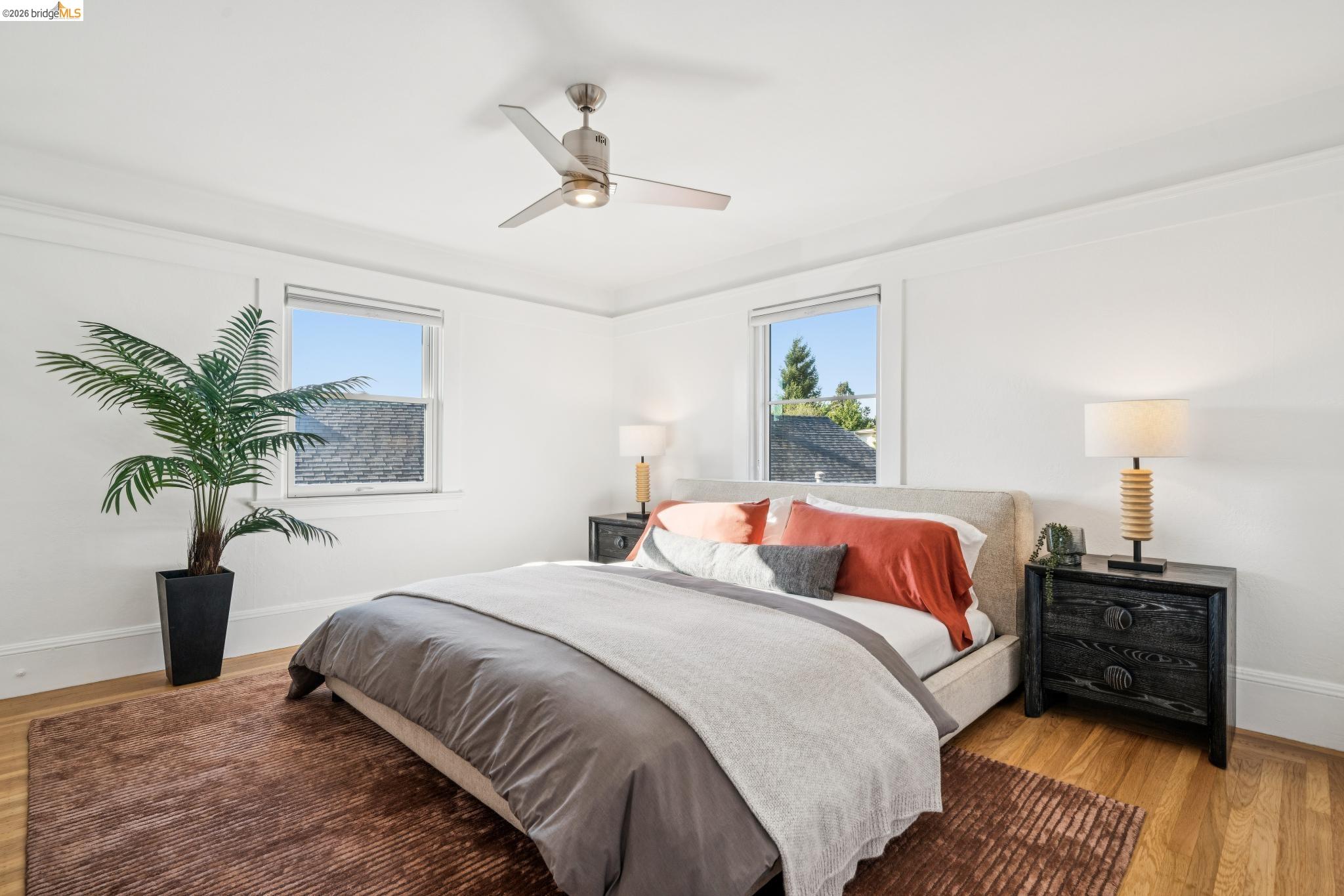 342 Elwood Ave