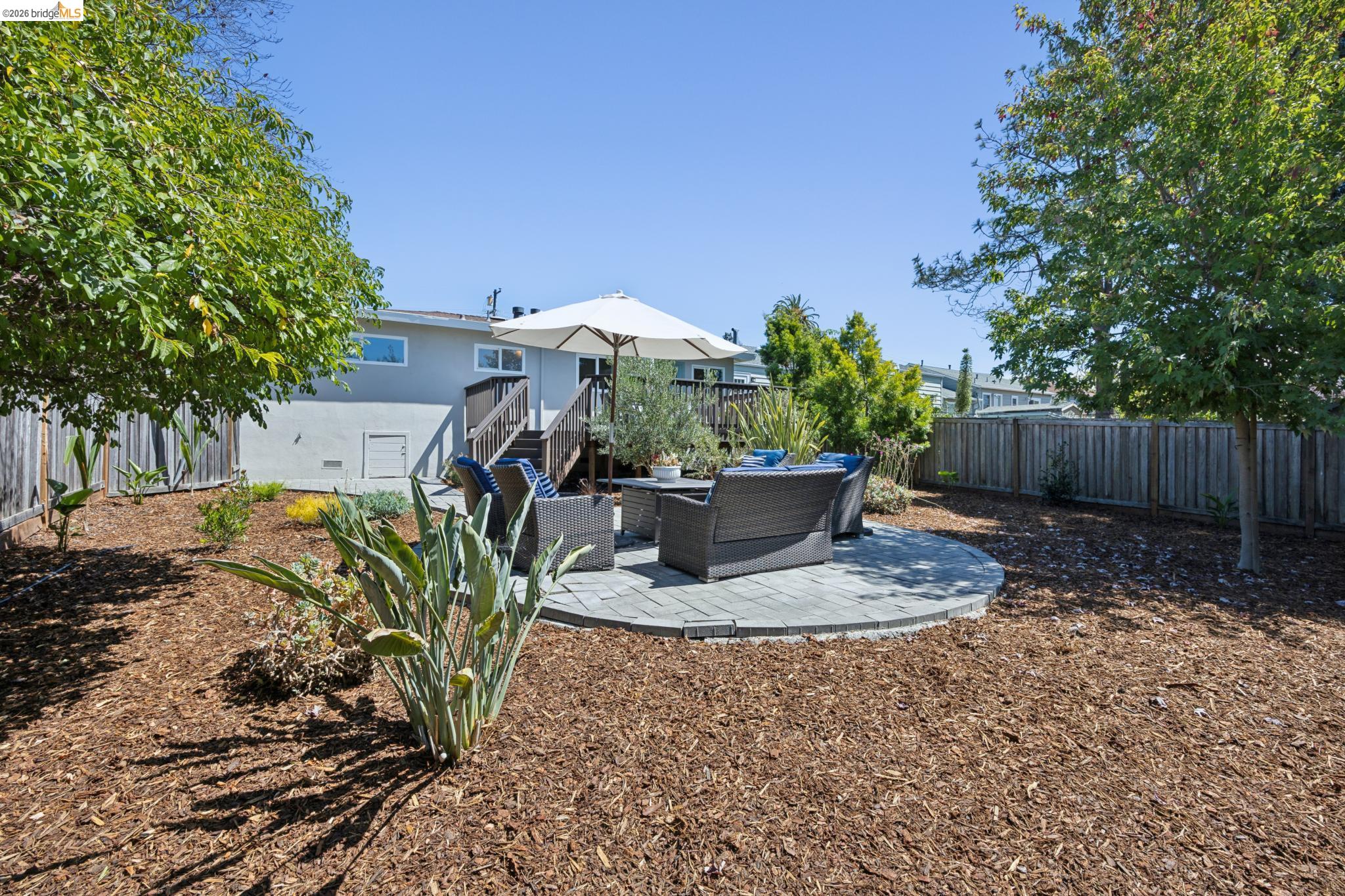 967 Yuba St