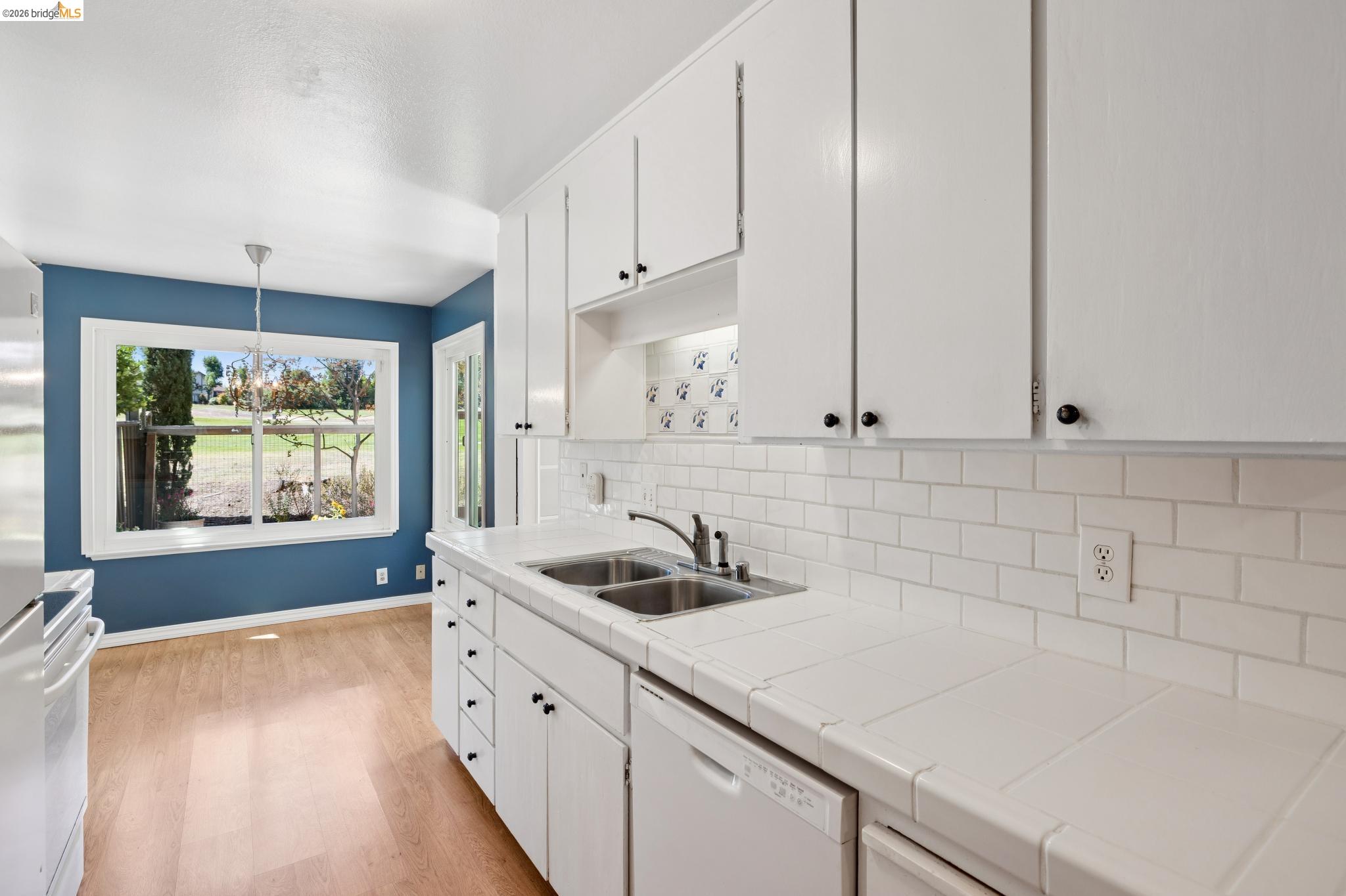 345 Kinross Dr.