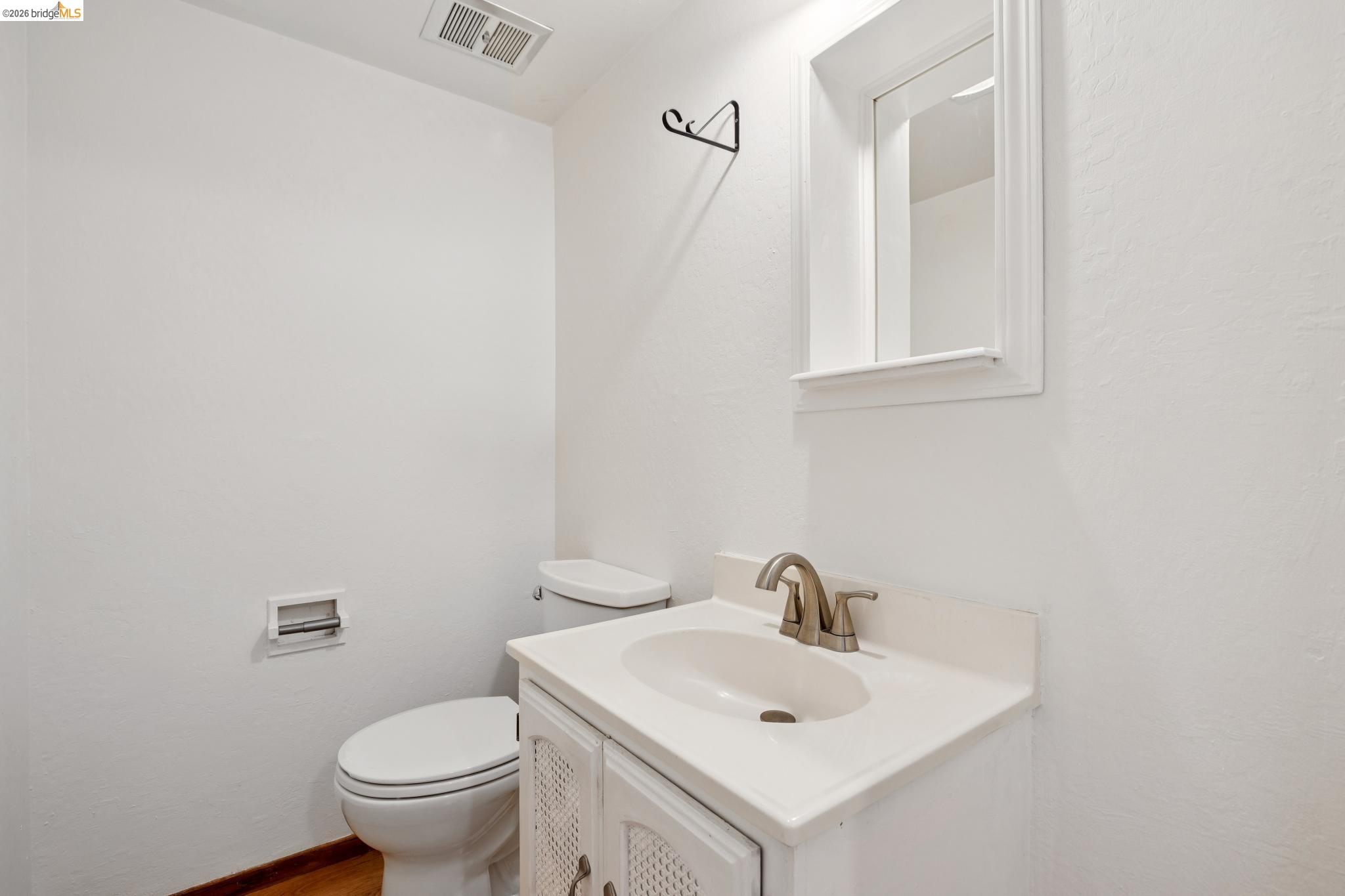 345 Kinross Dr.