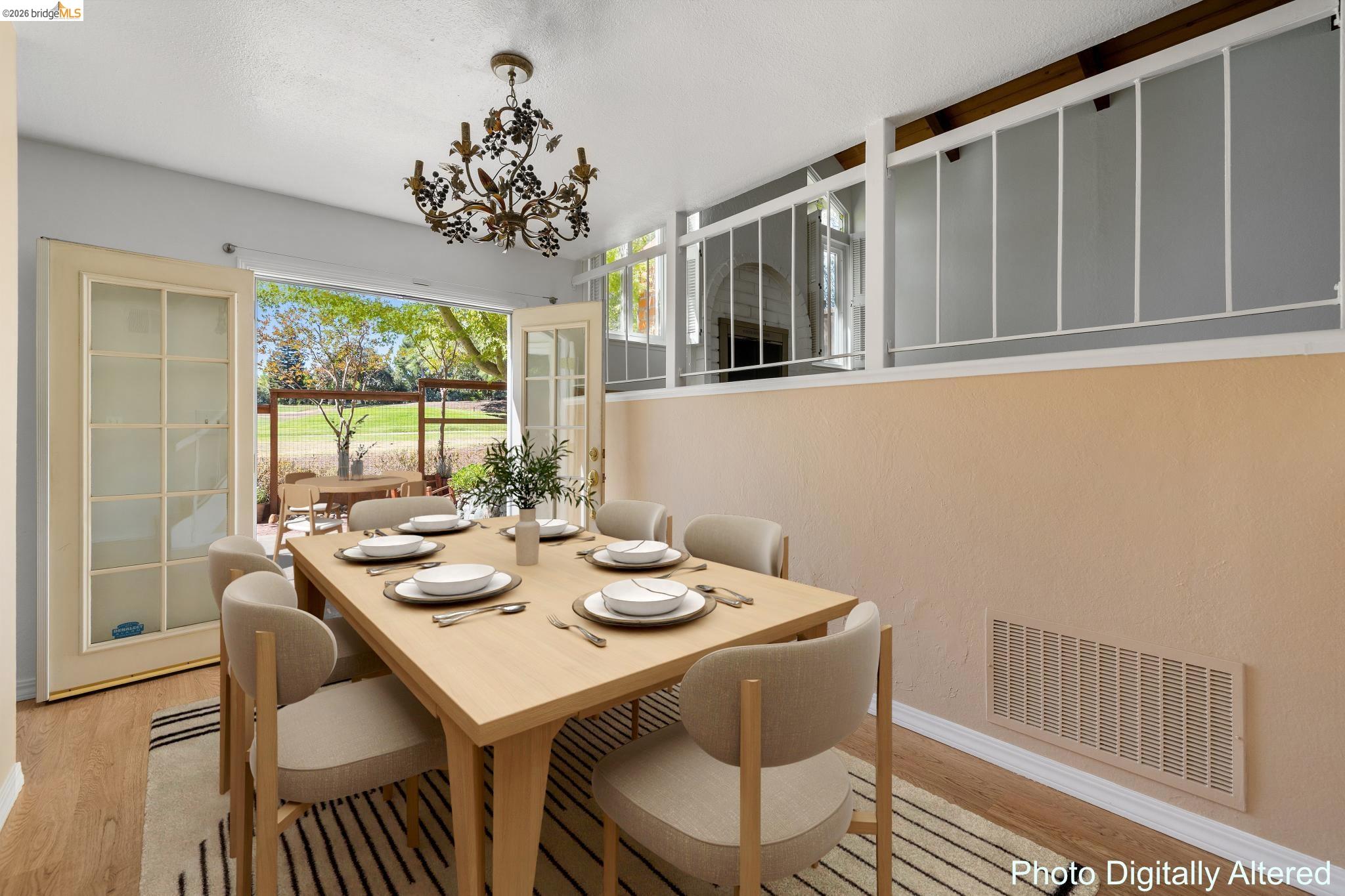 345 Kinross Dr.