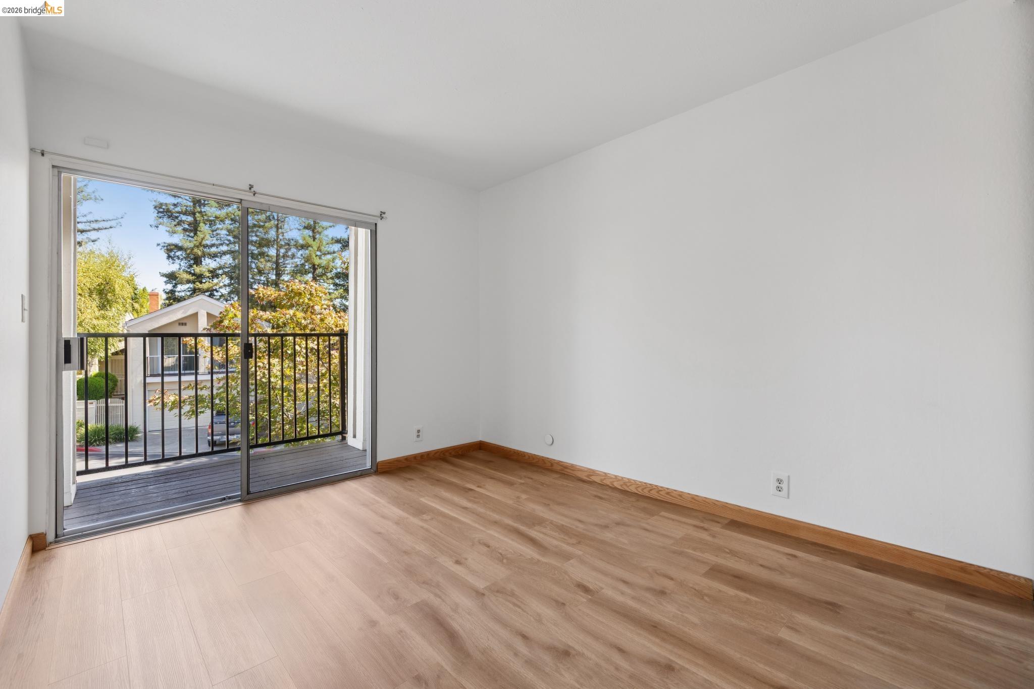 345 Kinross Dr.