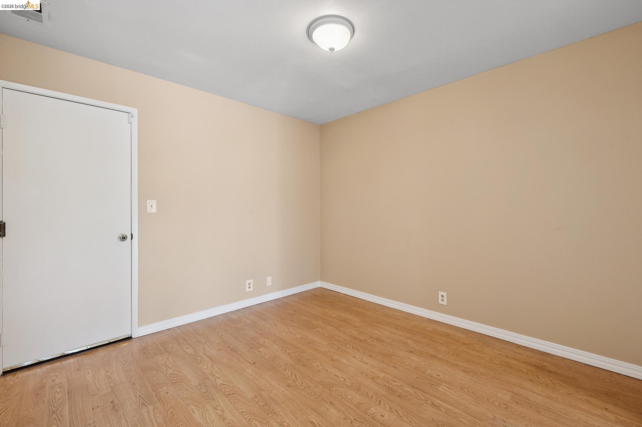 345 Kinross Dr.
