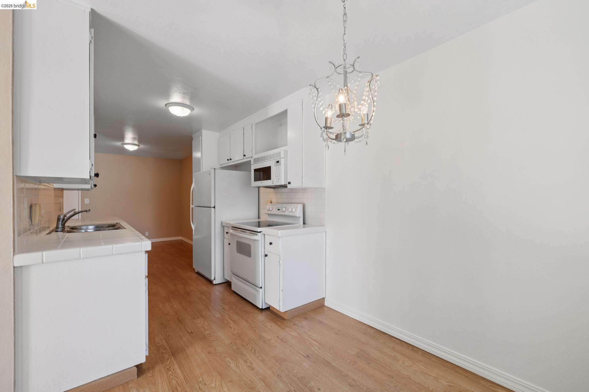 345 Kinross Dr.