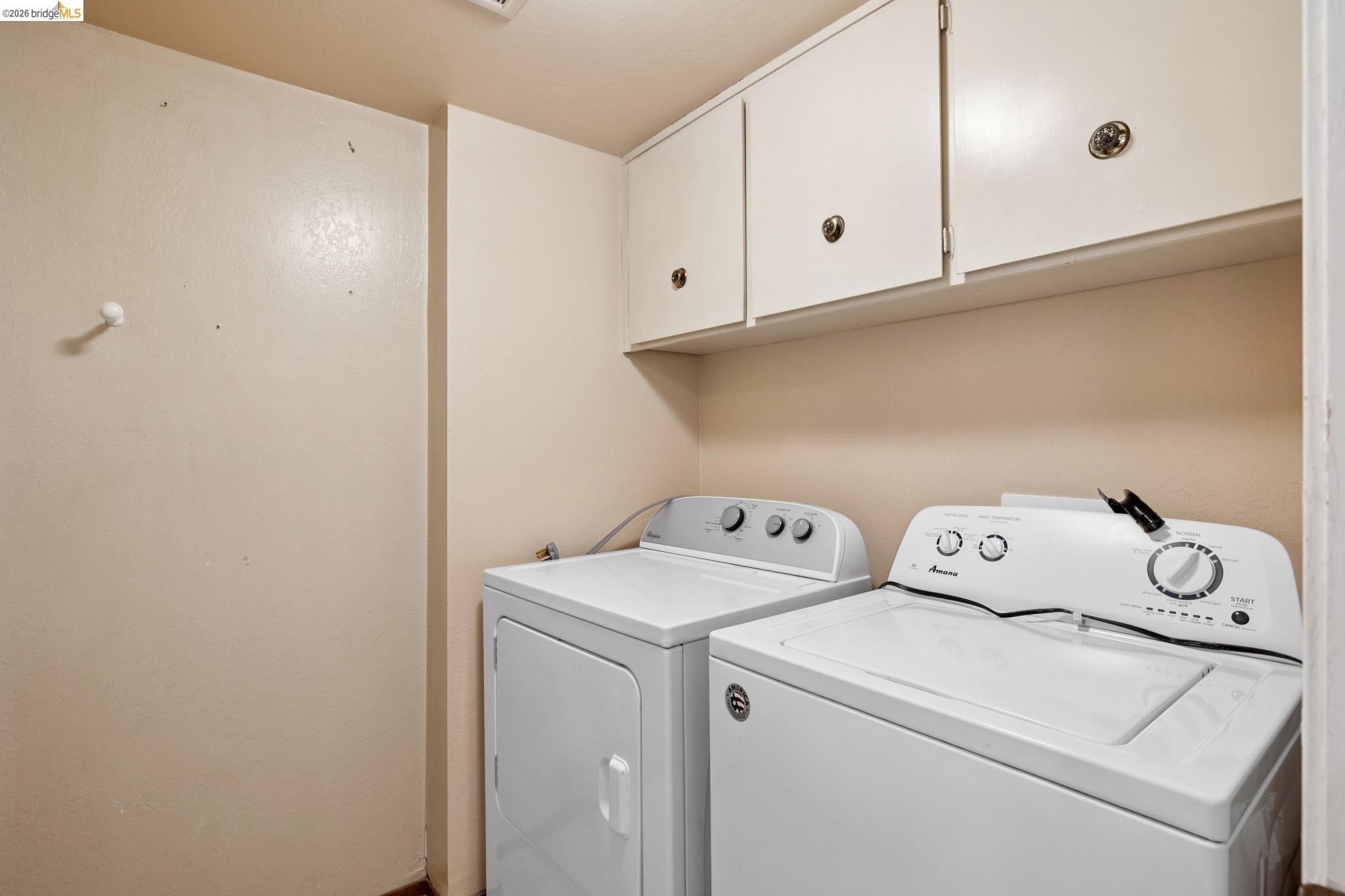 345 Kinross Dr.