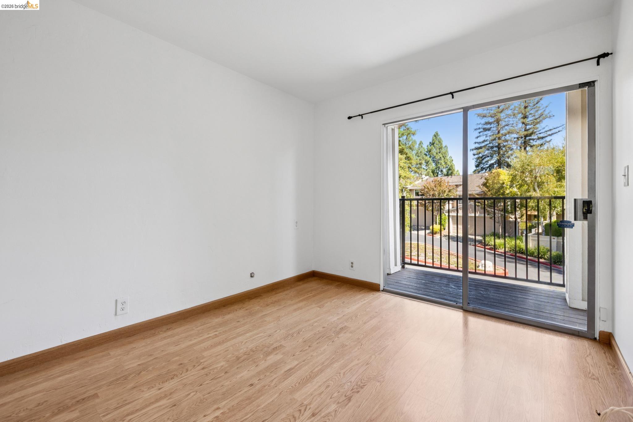 345 Kinross Dr.