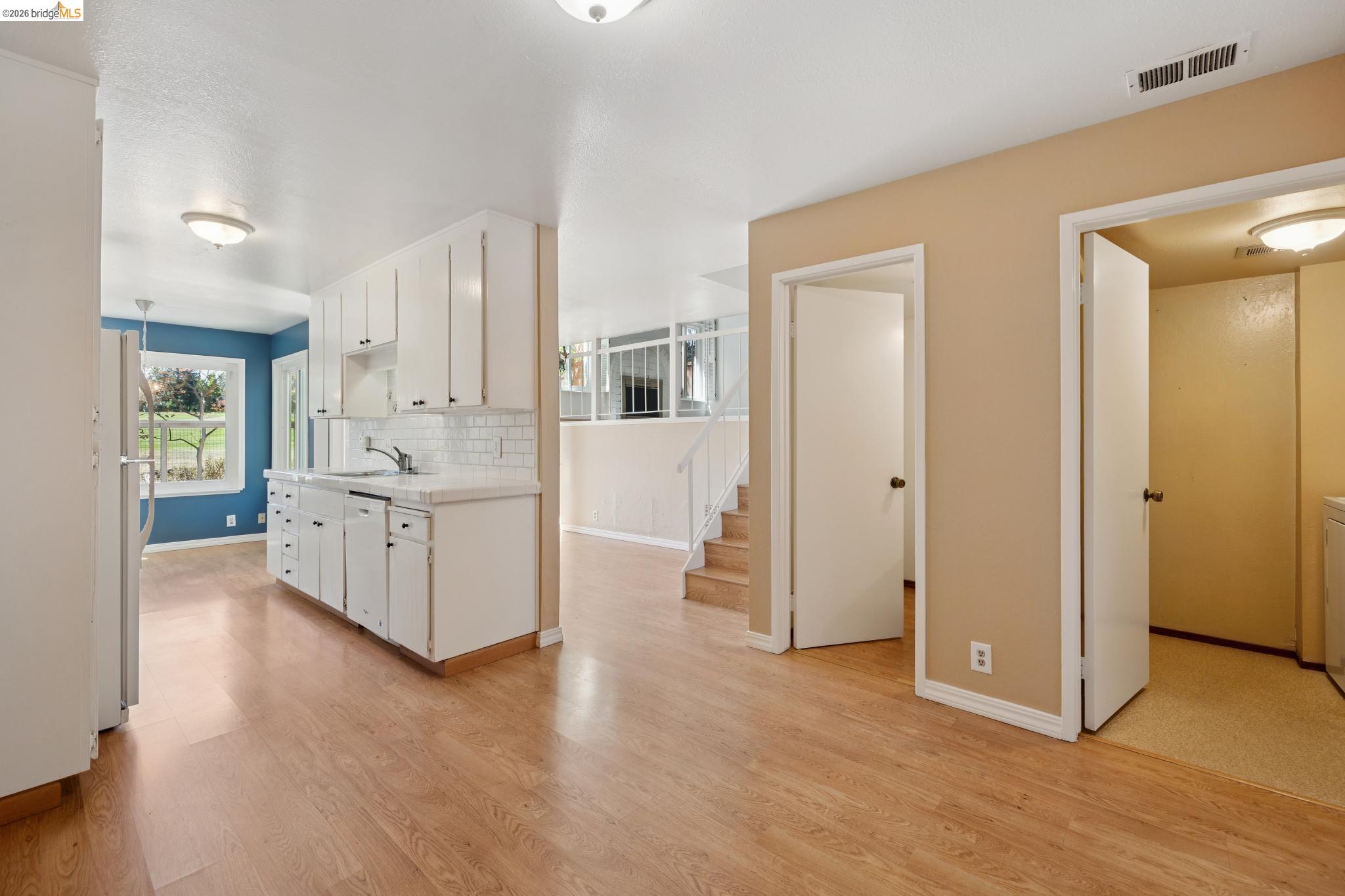 345 Kinross Dr.