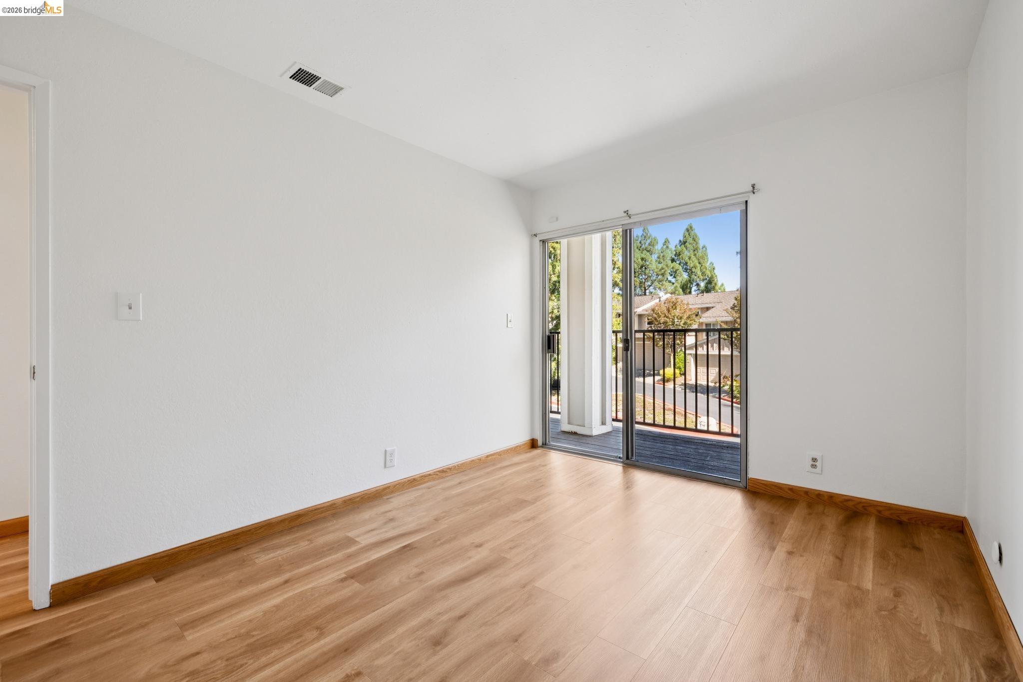 345 Kinross Dr.