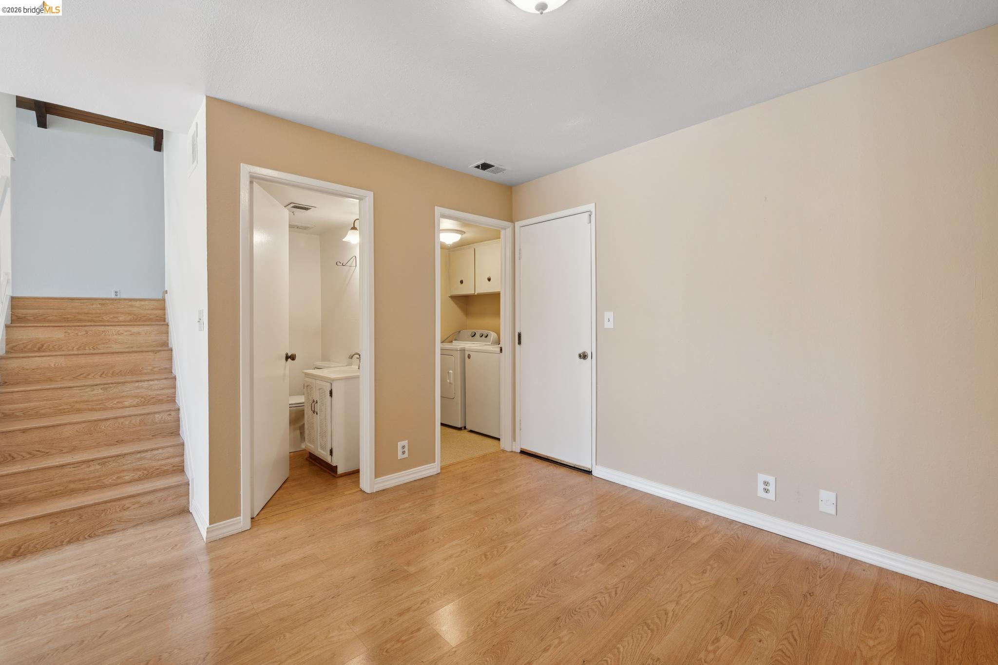 345 Kinross Dr.