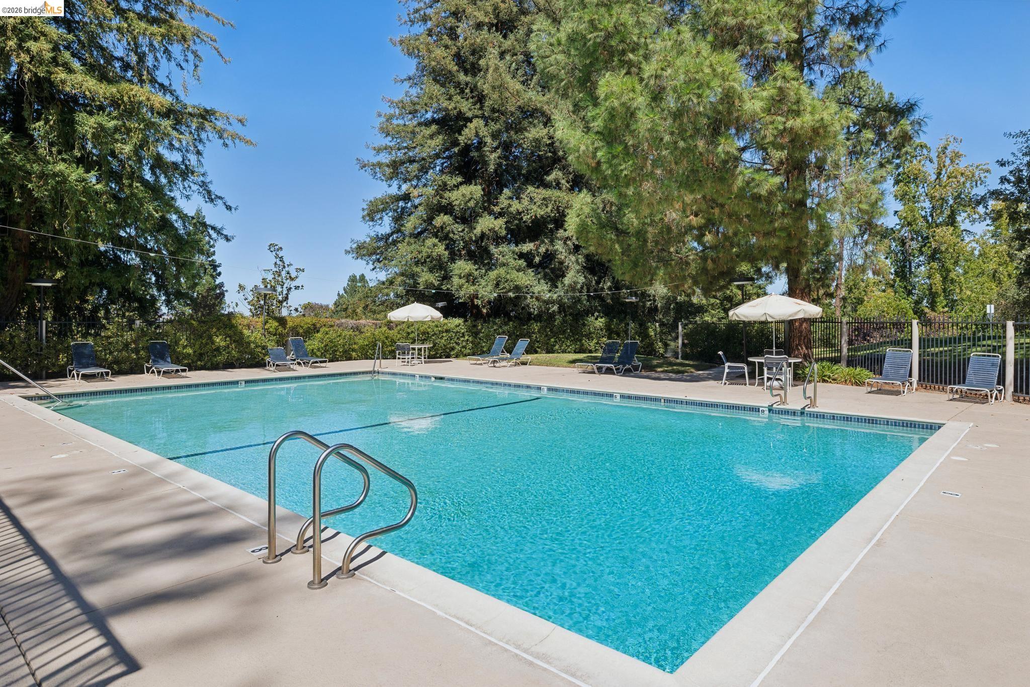 345 Kinross Dr.