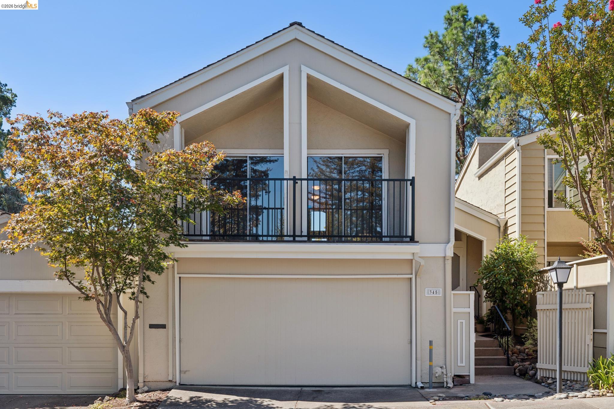 345 Kinross Dr.