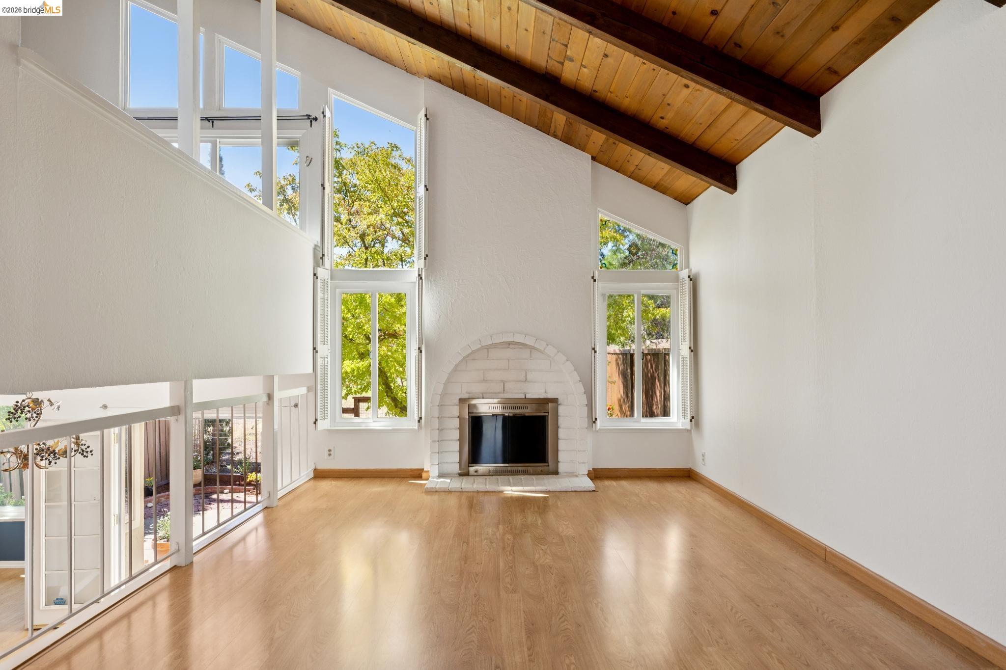 345 Kinross Dr.