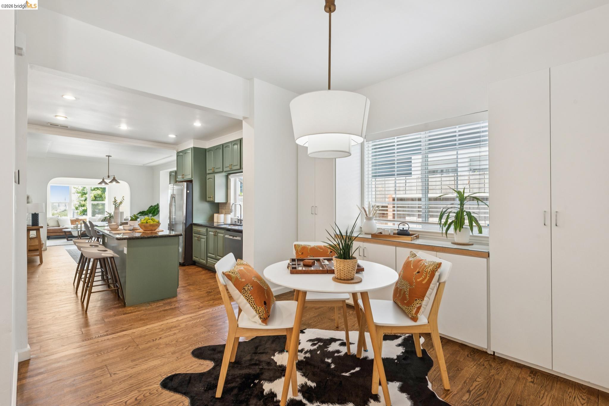 3936 Agua Vista St