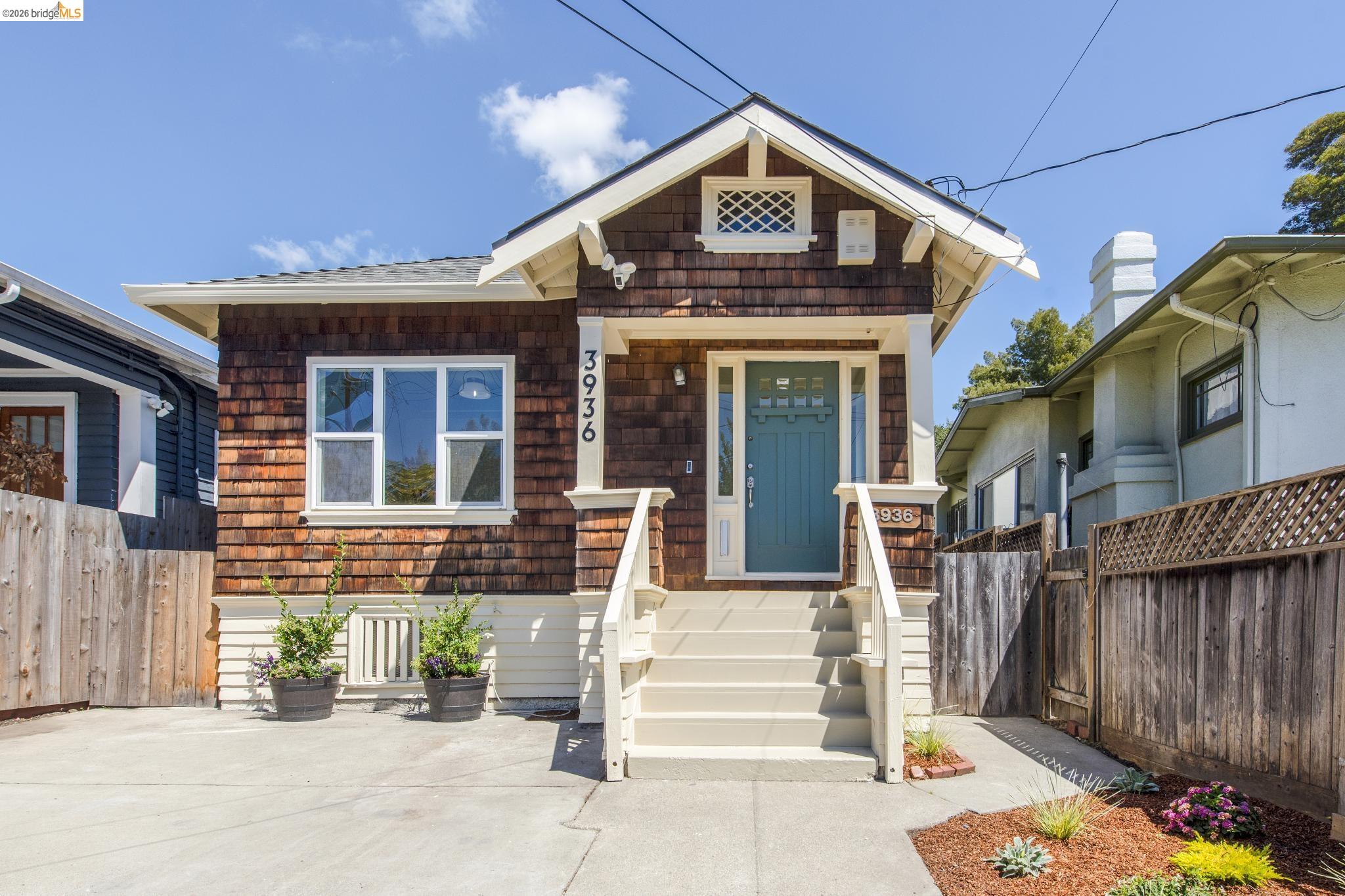 3936 Agua Vista St