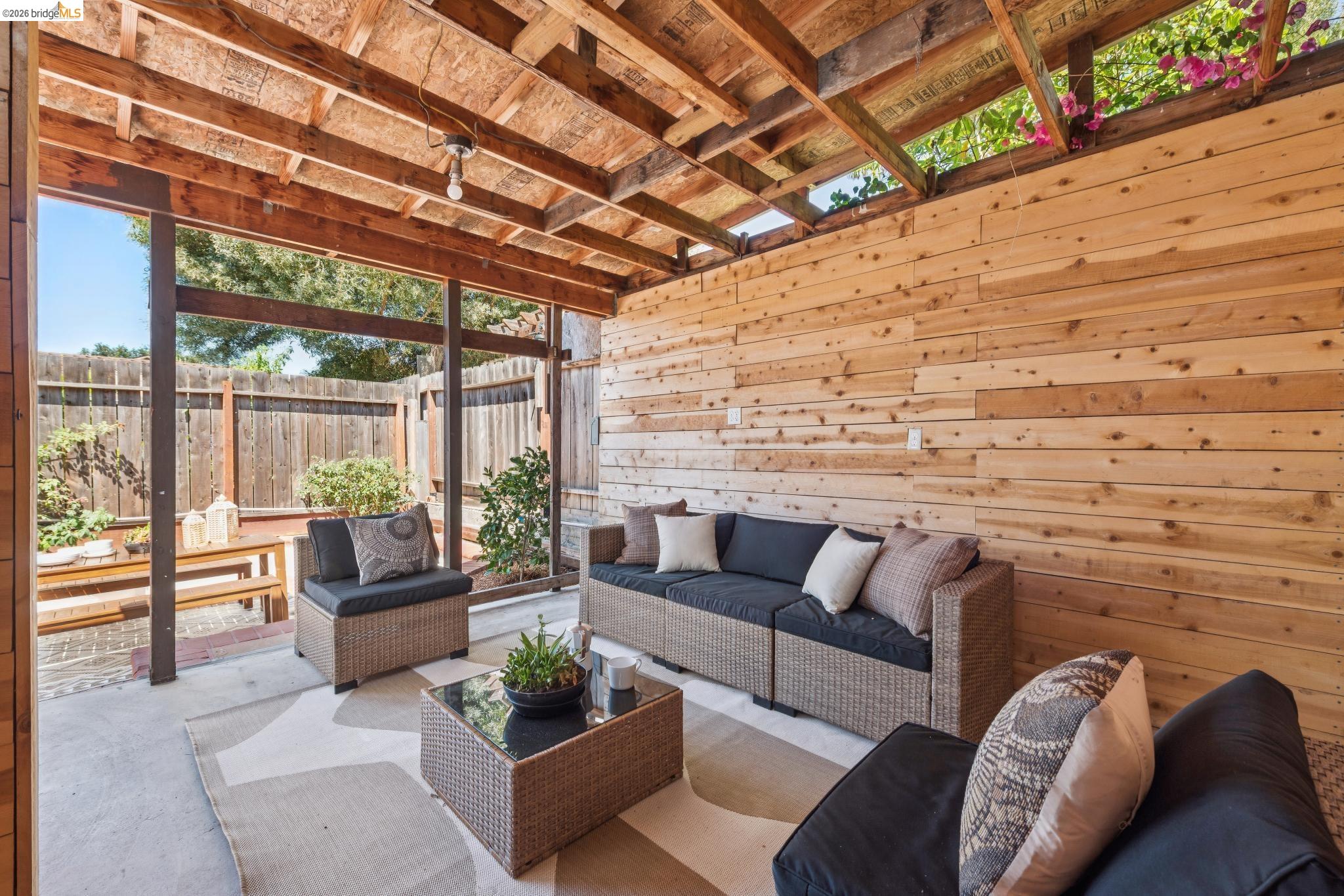 3936 Agua Vista St