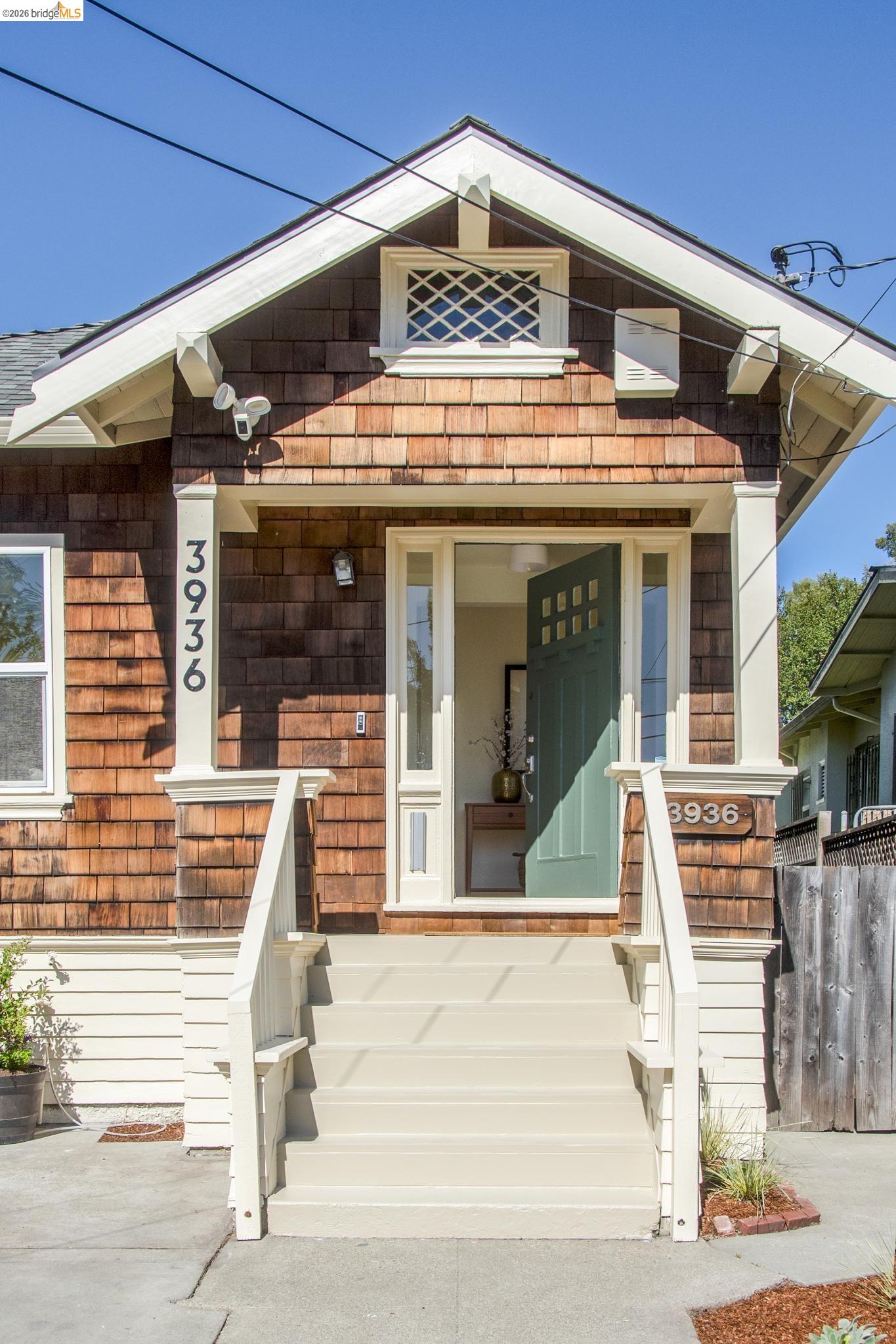 3936 Agua Vista St