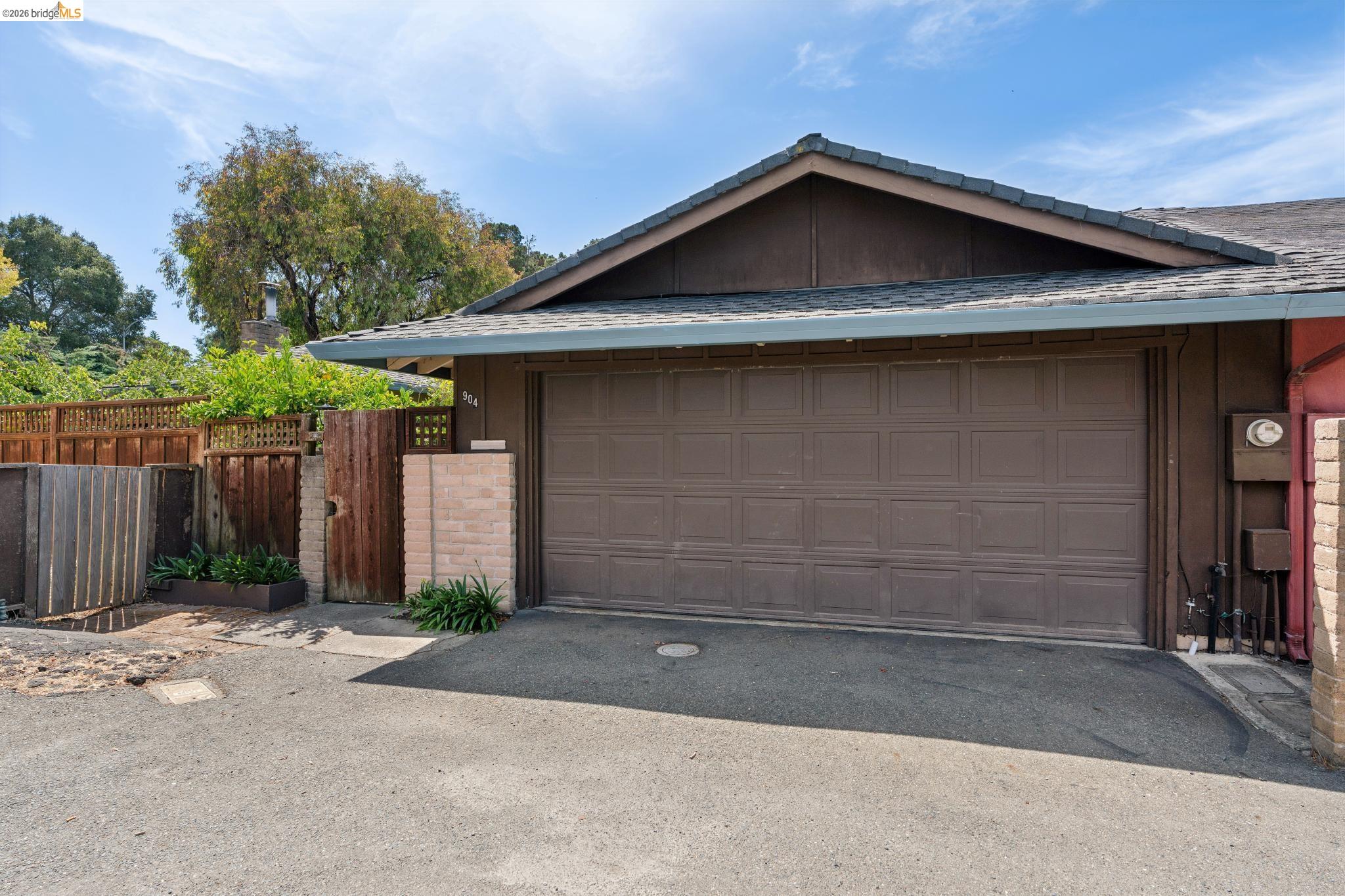 904 View Drive