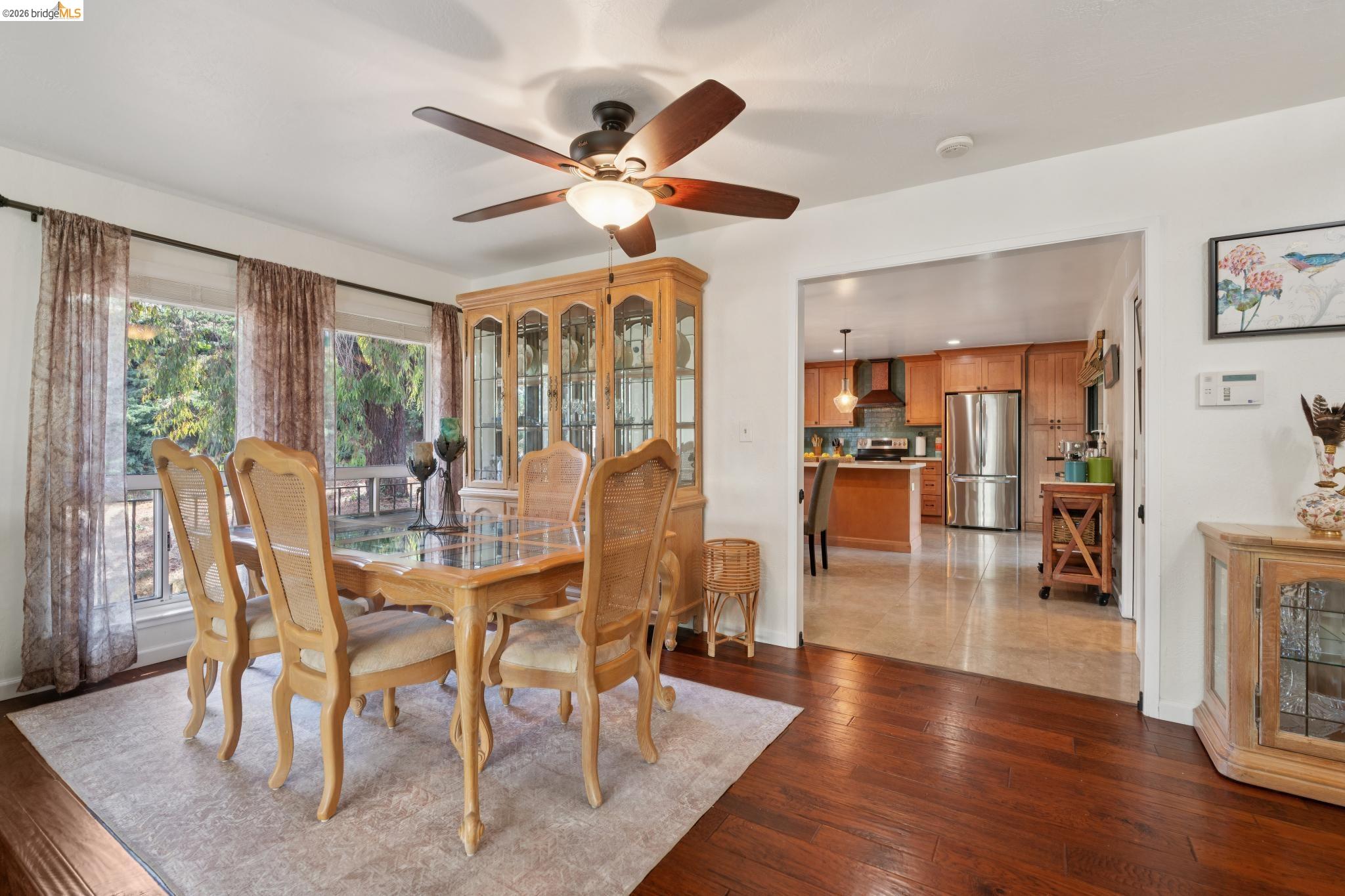 904 View Drive