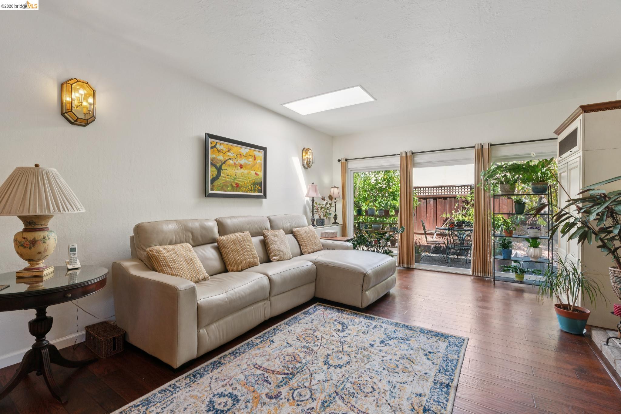 904 View Drive