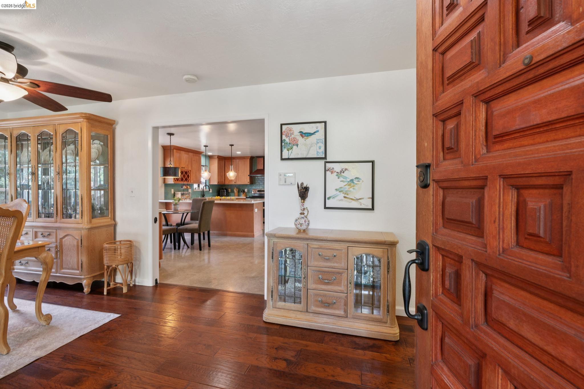 904 View Drive