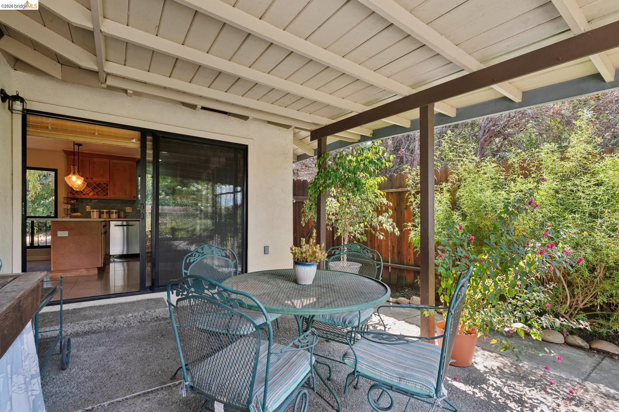 904 View Drive