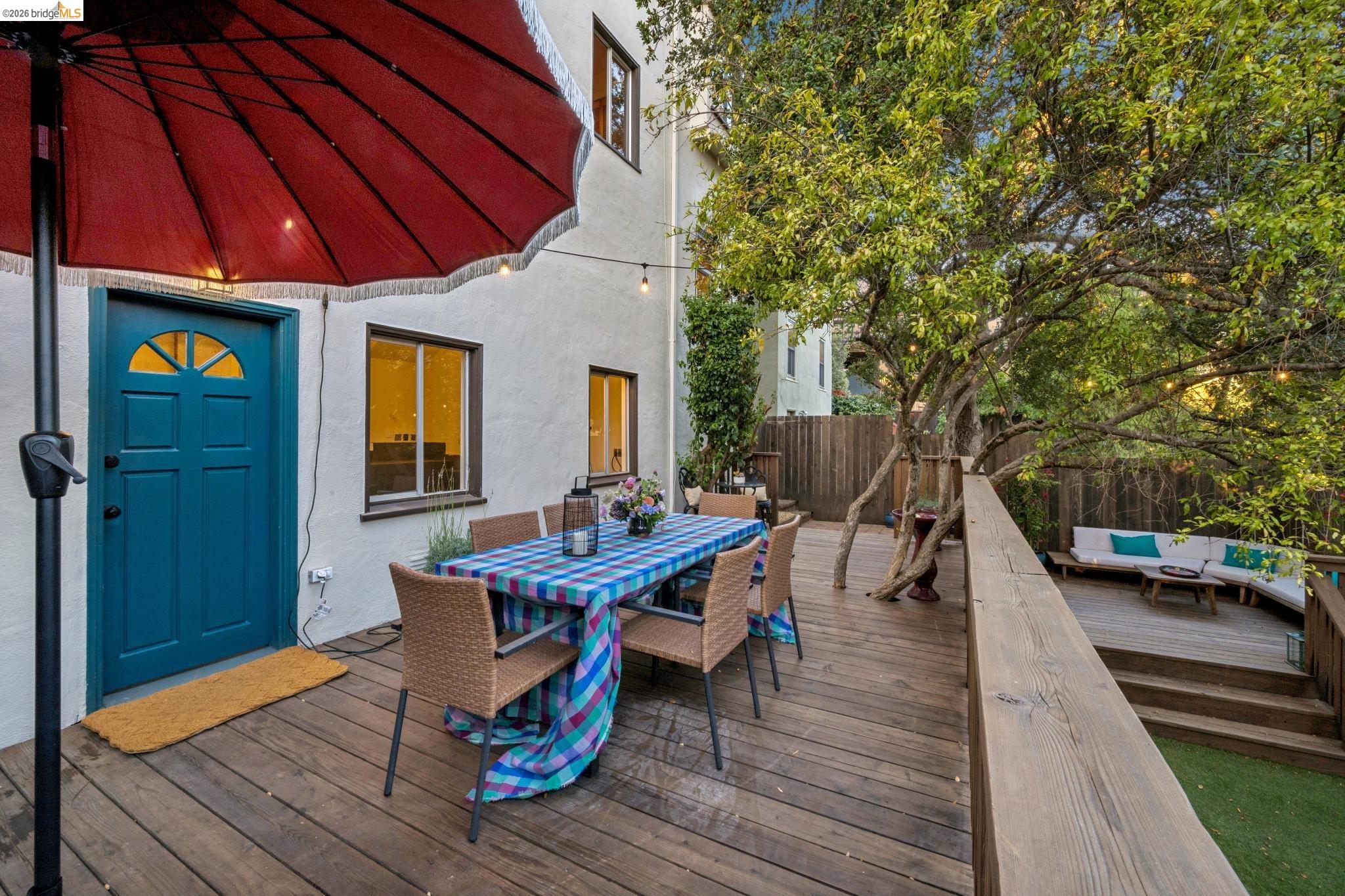 106 Sonia St