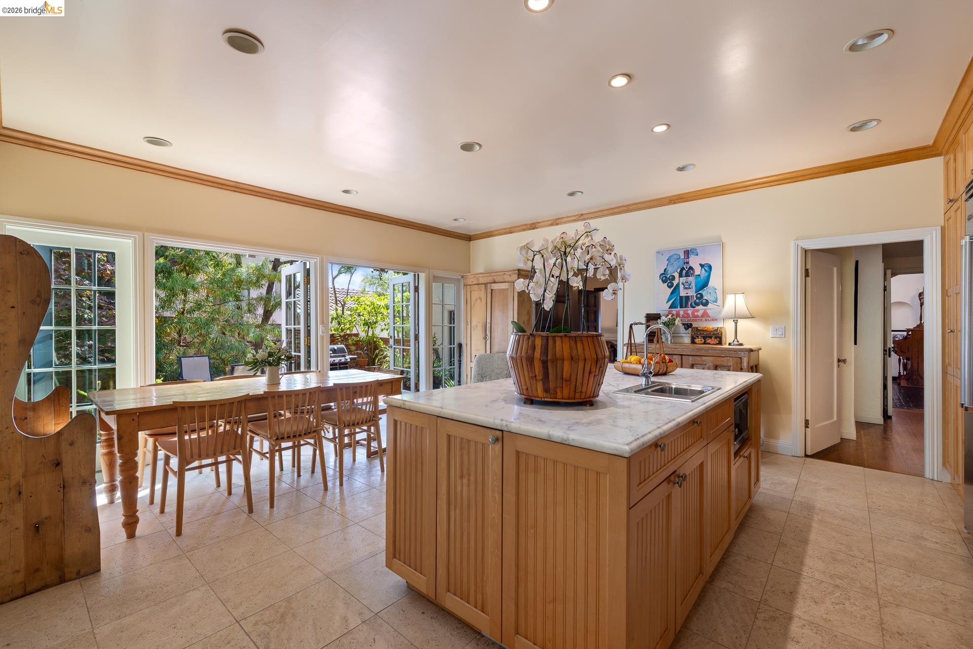 785 San Luis Rd