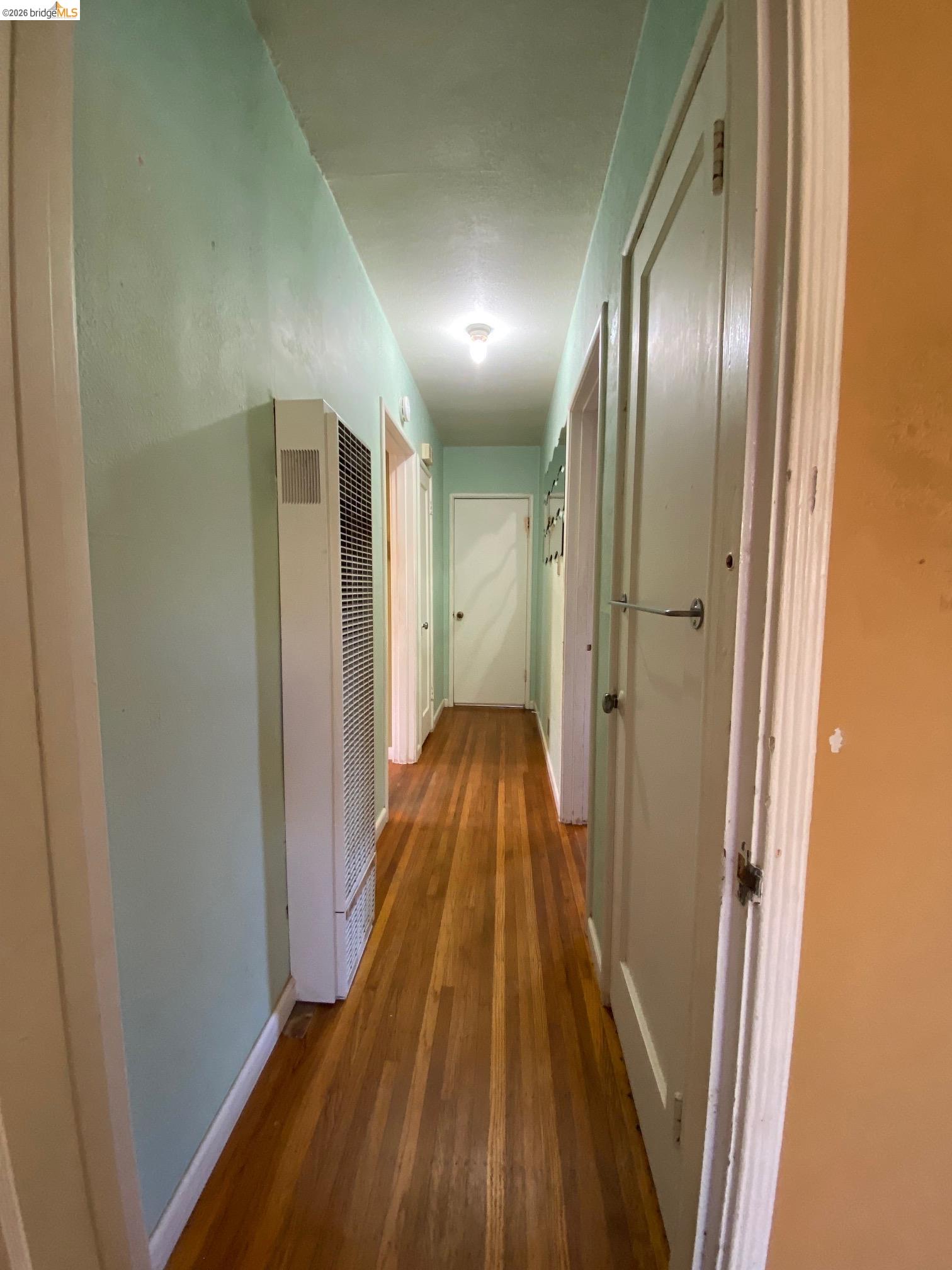 2814 Roosevelt Ave