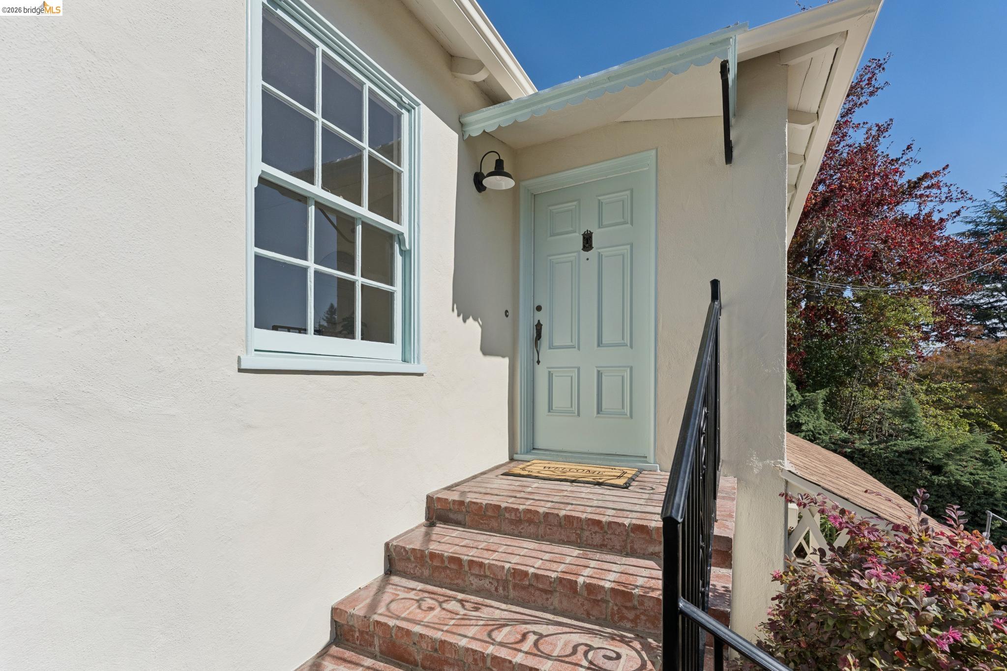 1125 Walnut