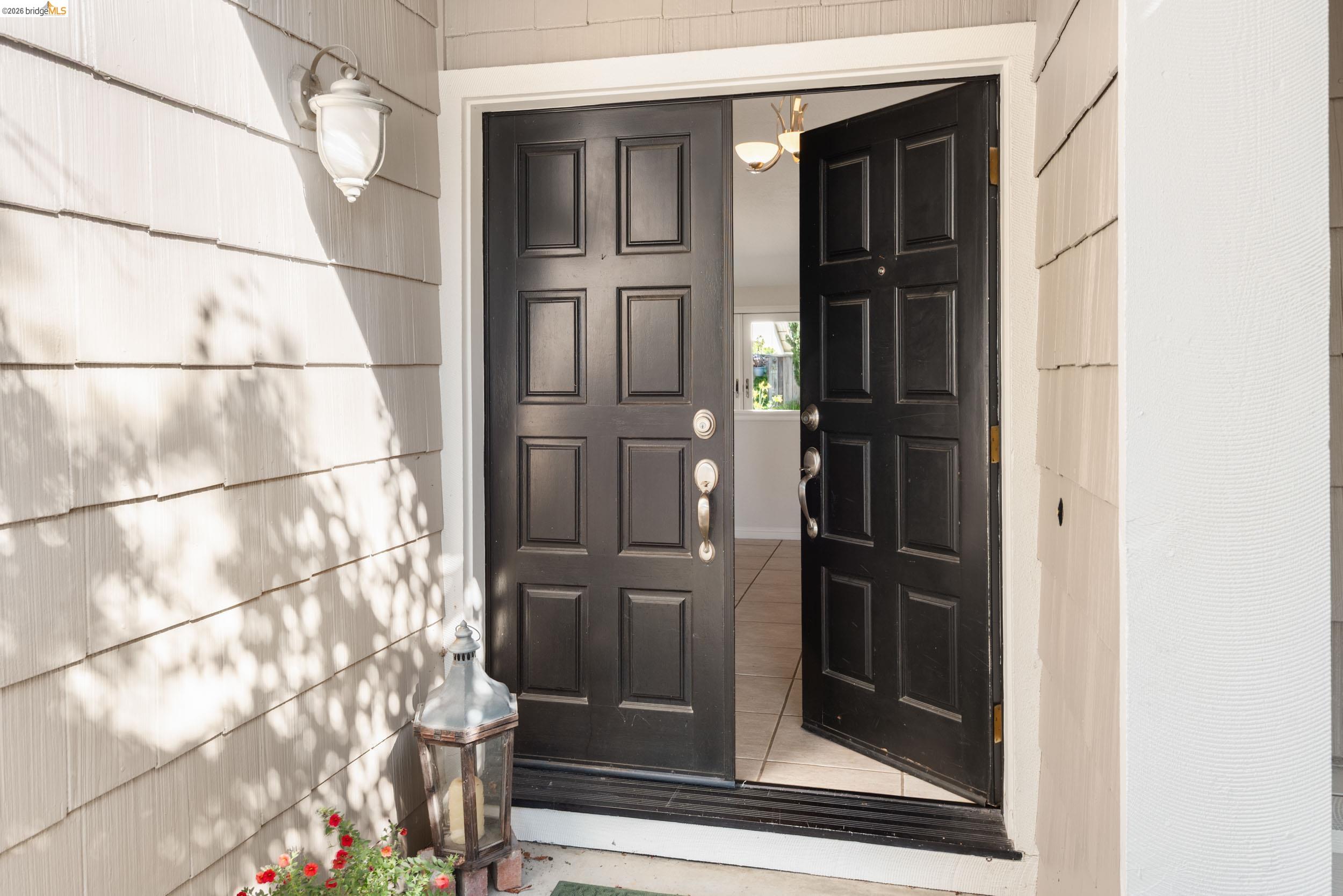 5991 Skyfarm Drive