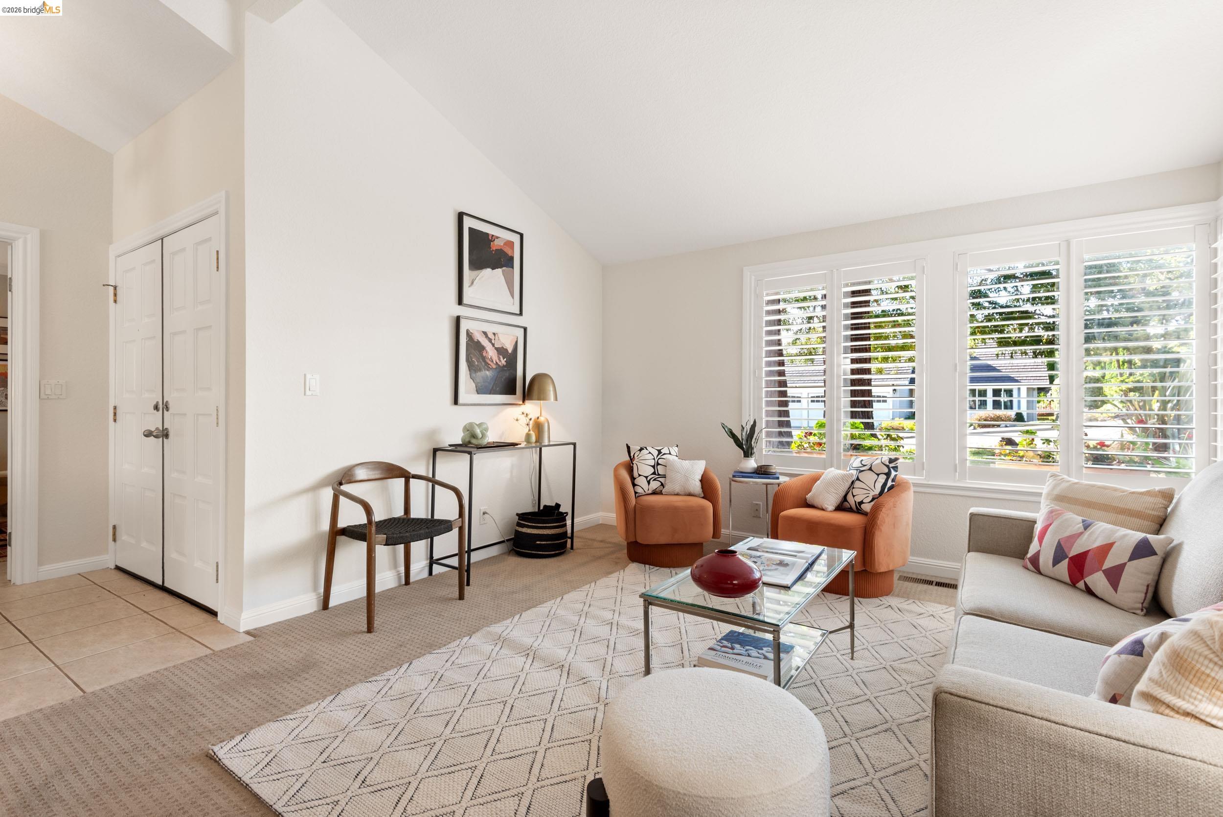 5991 Skyfarm Drive