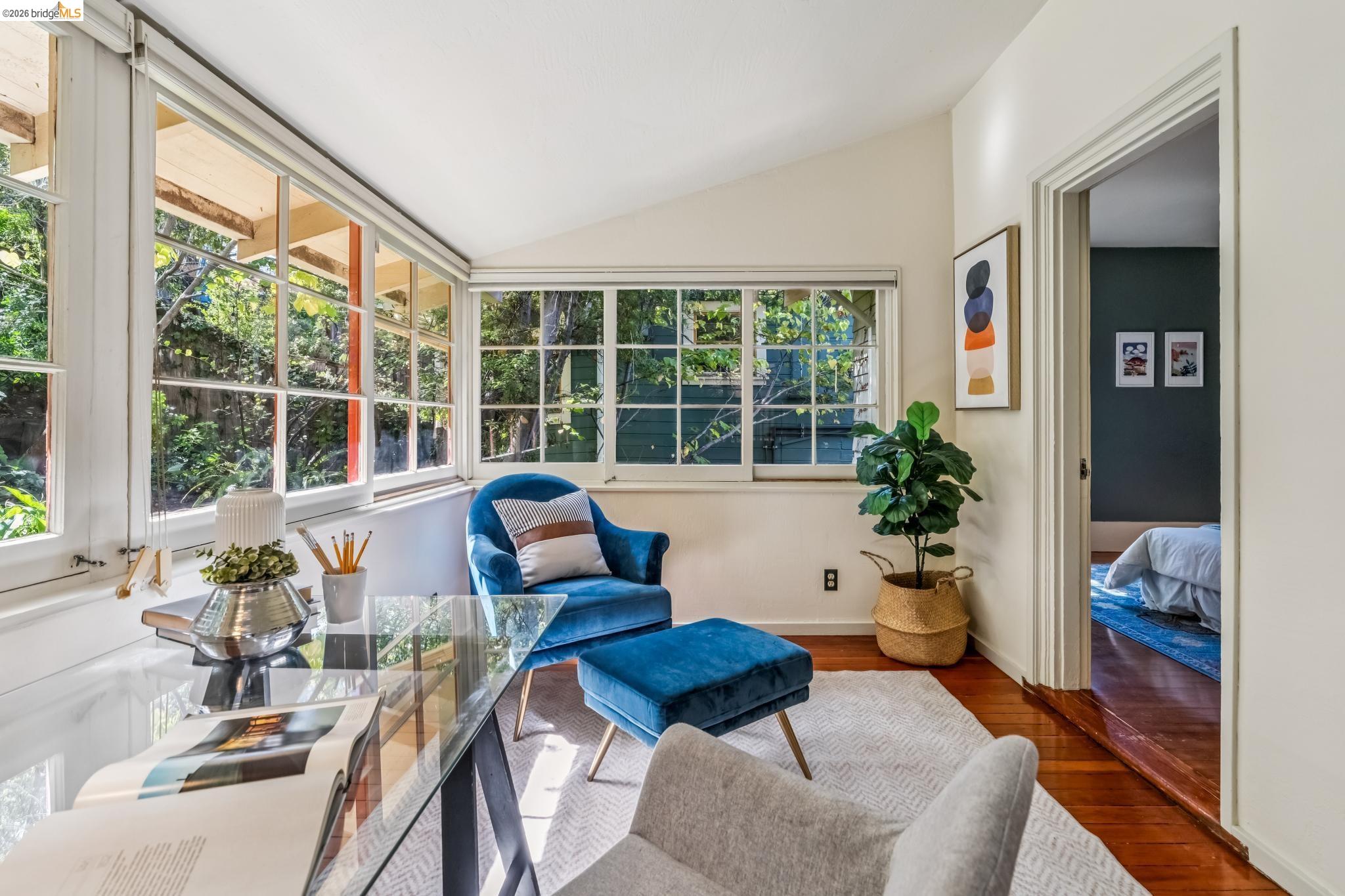 456 Stow Ave