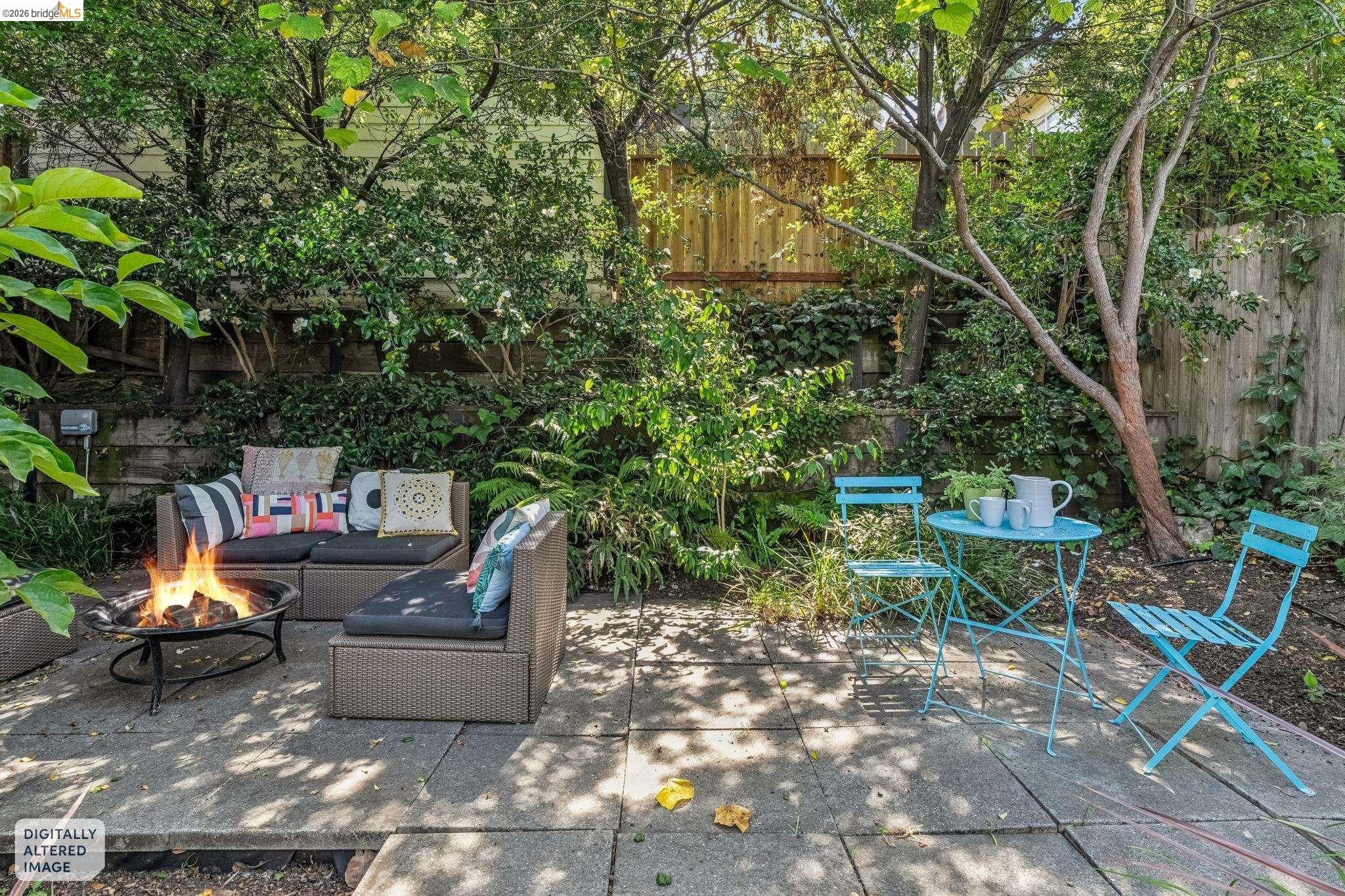 456 Stow Ave