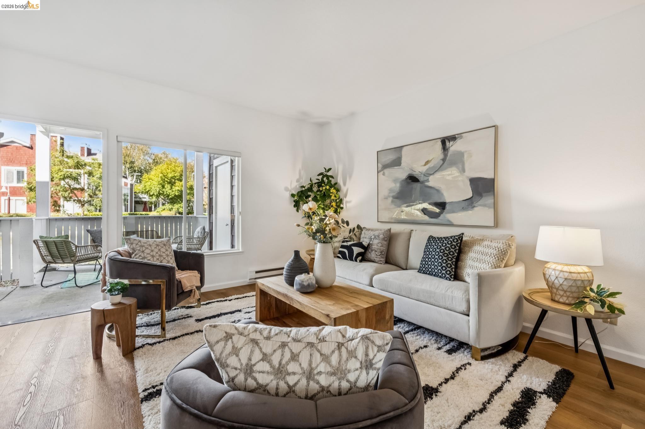 11 Bayside Ct