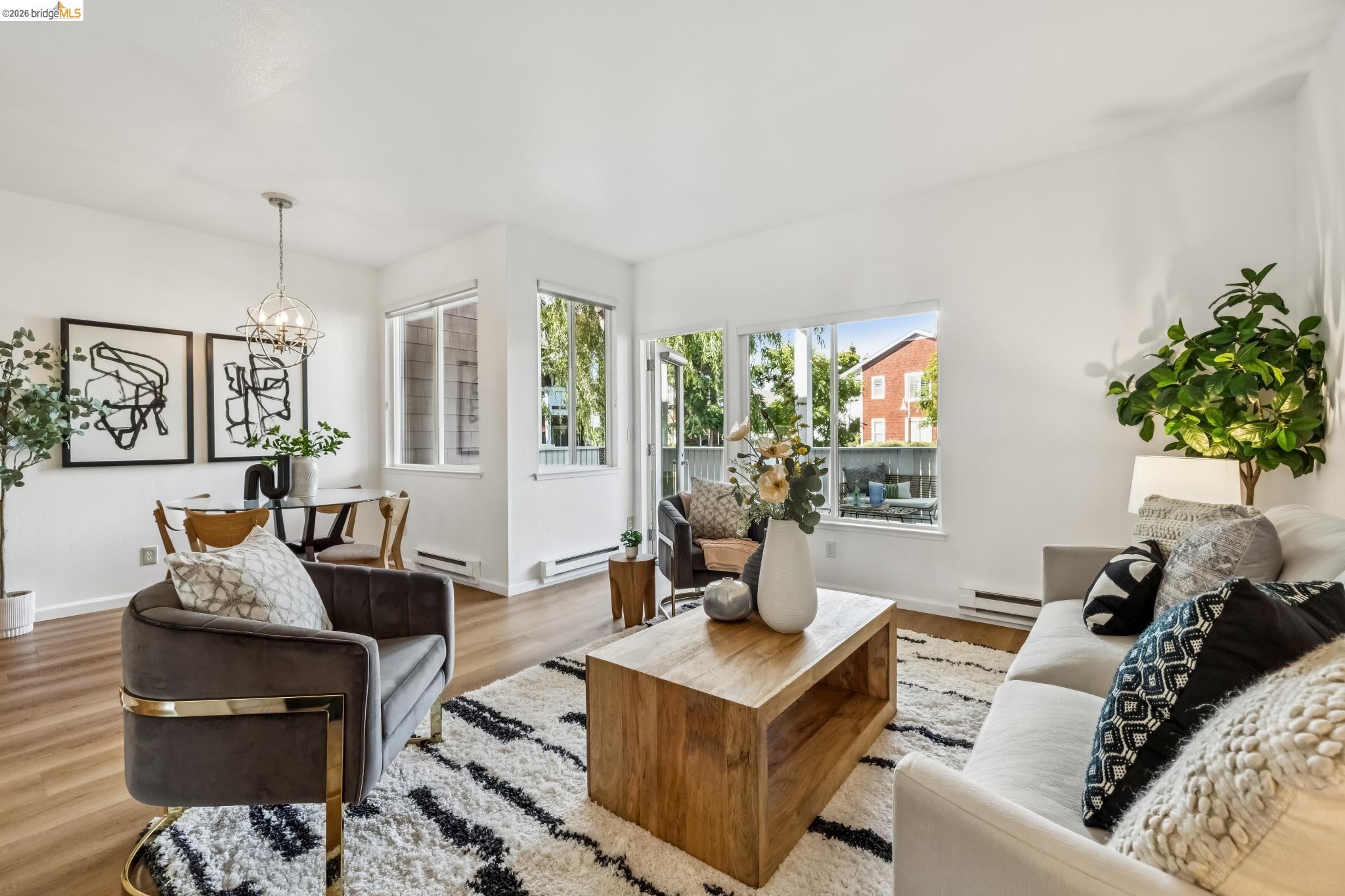 11 Bayside Ct