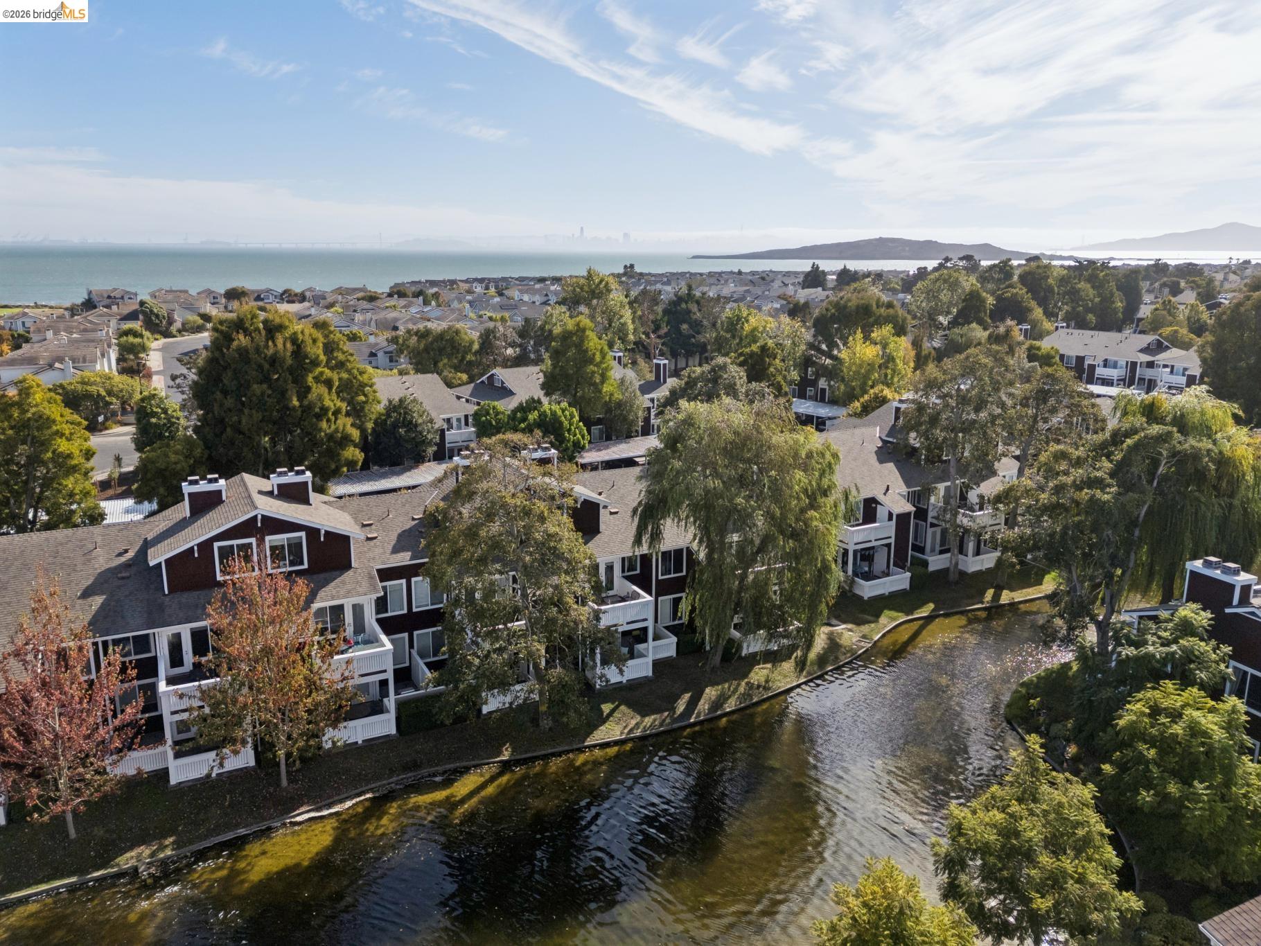 11 Bayside Ct