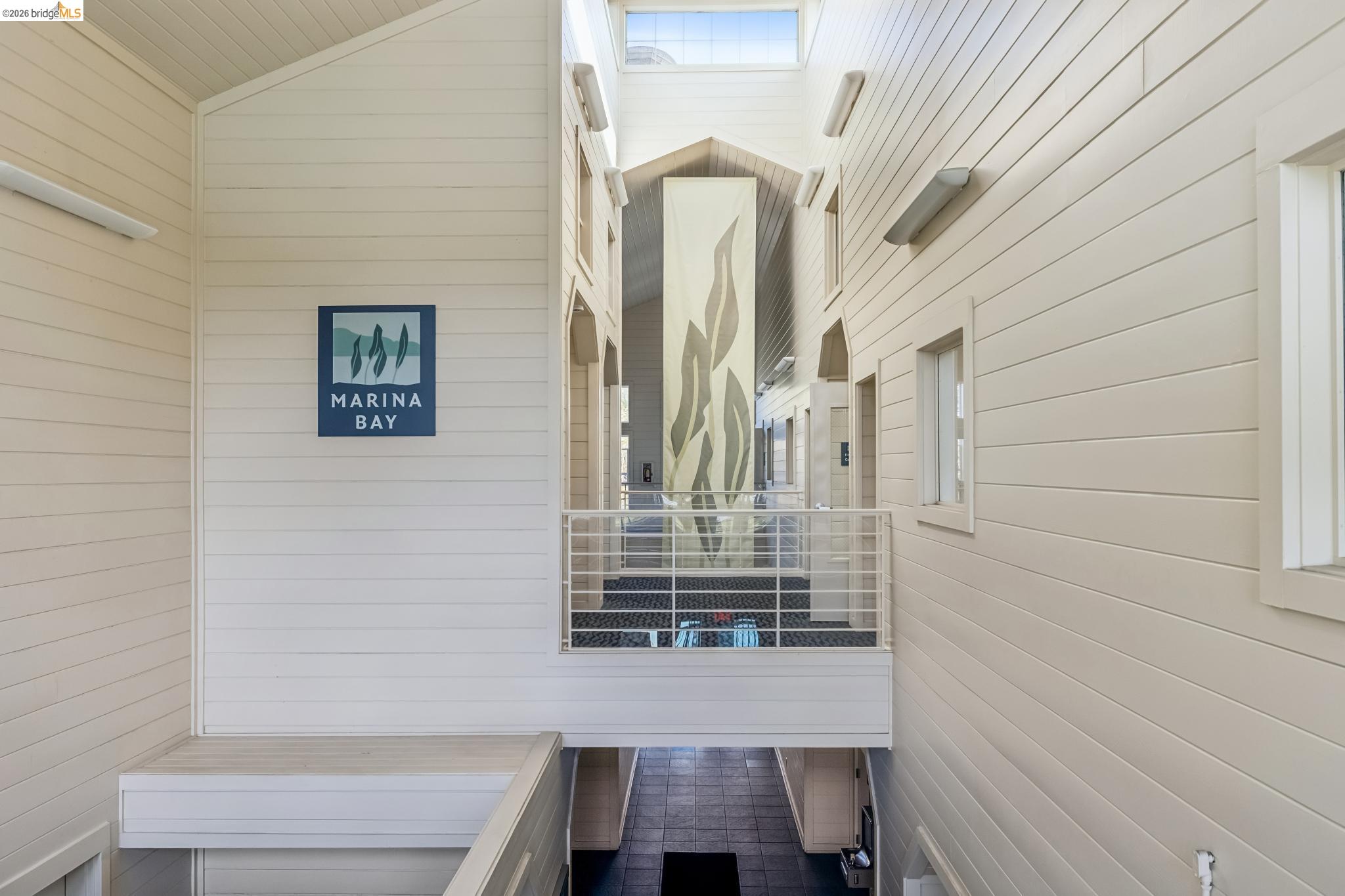 11 Bayside Ct